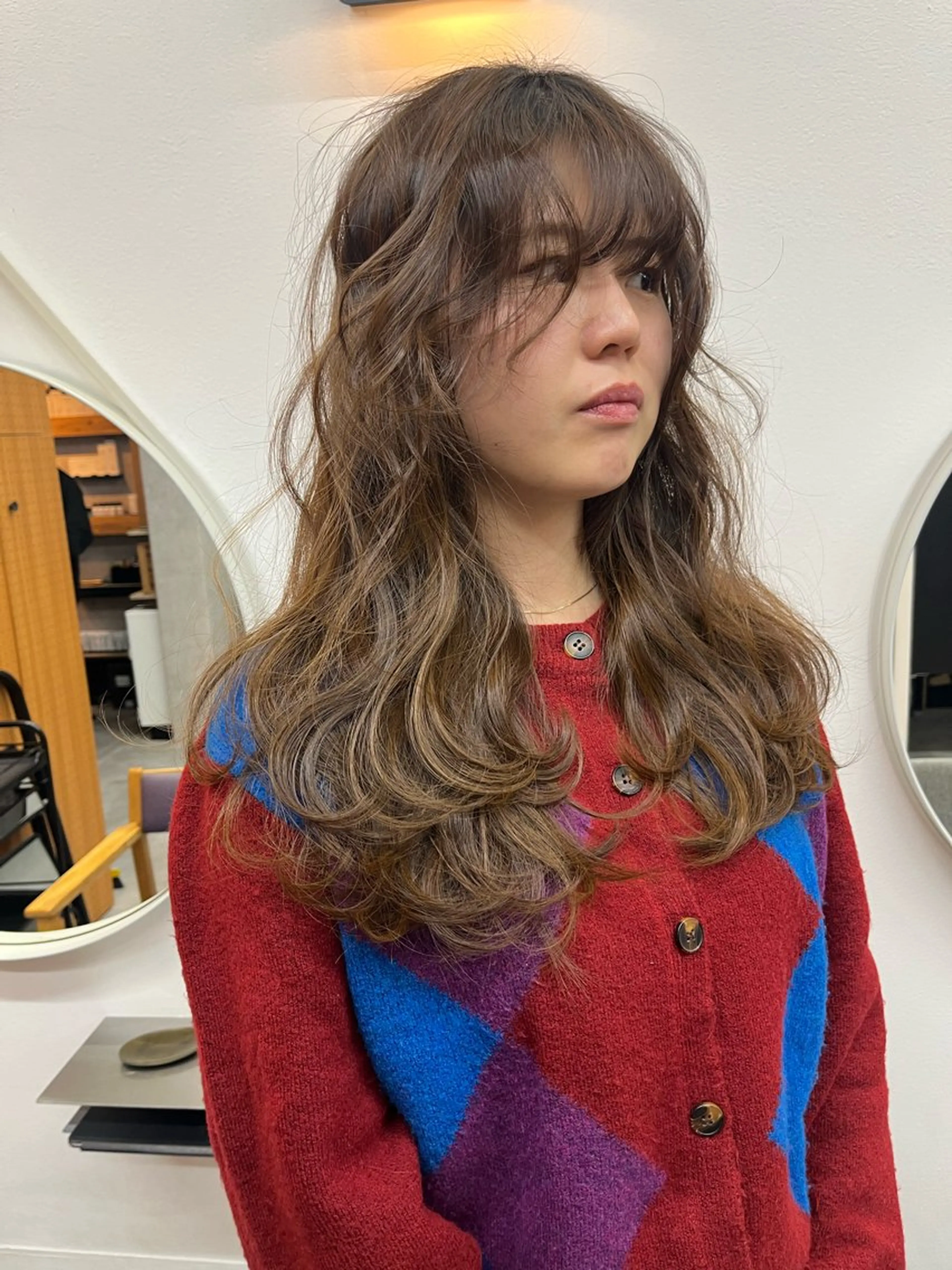 ロング 松尾 伊純のヘアスタイル