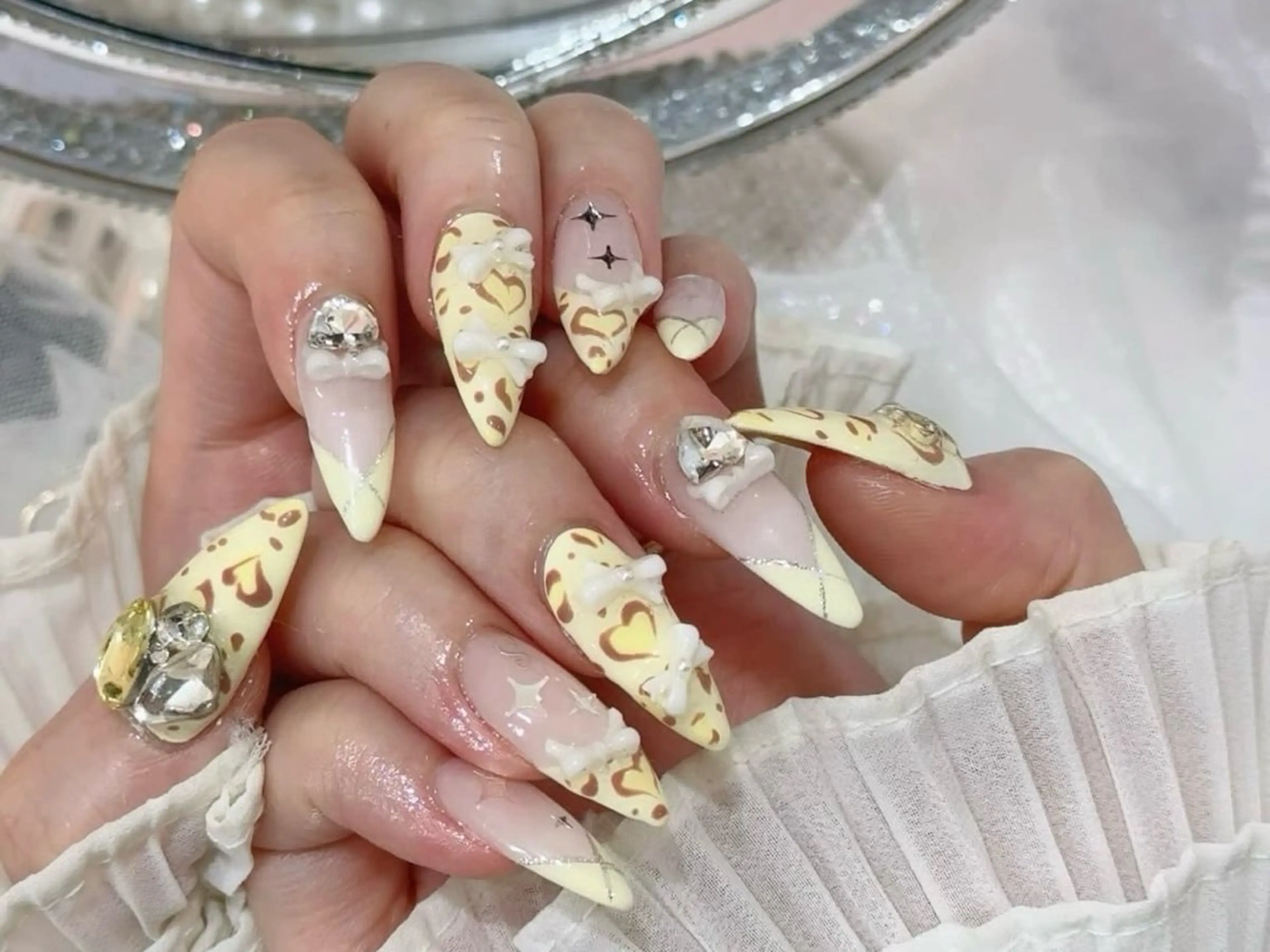 ネイル ハンドネイル hue nail1のネイルデザイン