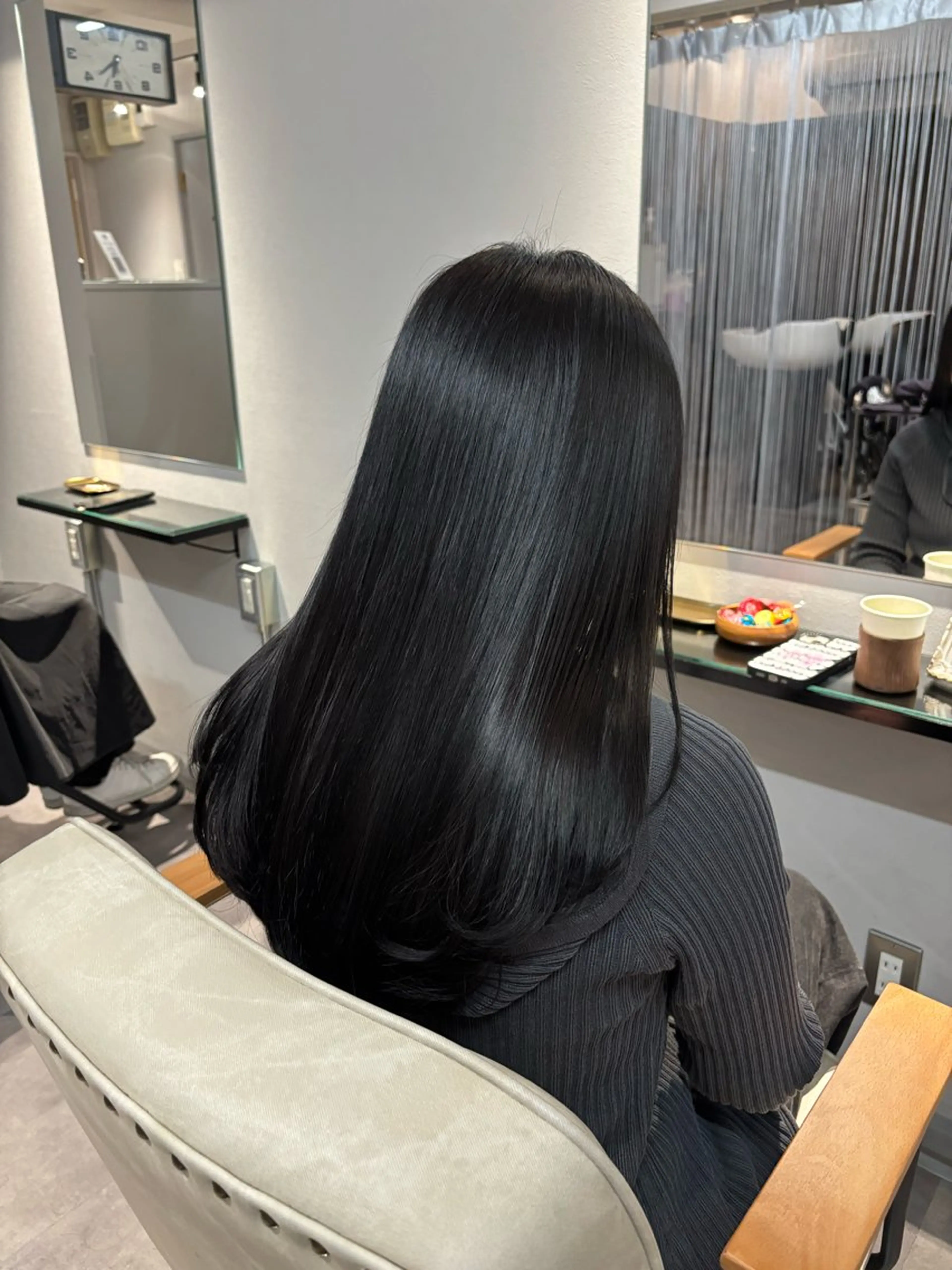 ロング カット ヘアカラー トリートメント 🎀クロスパーマ／ ボブ🎀MOMONAのヘアスタイル