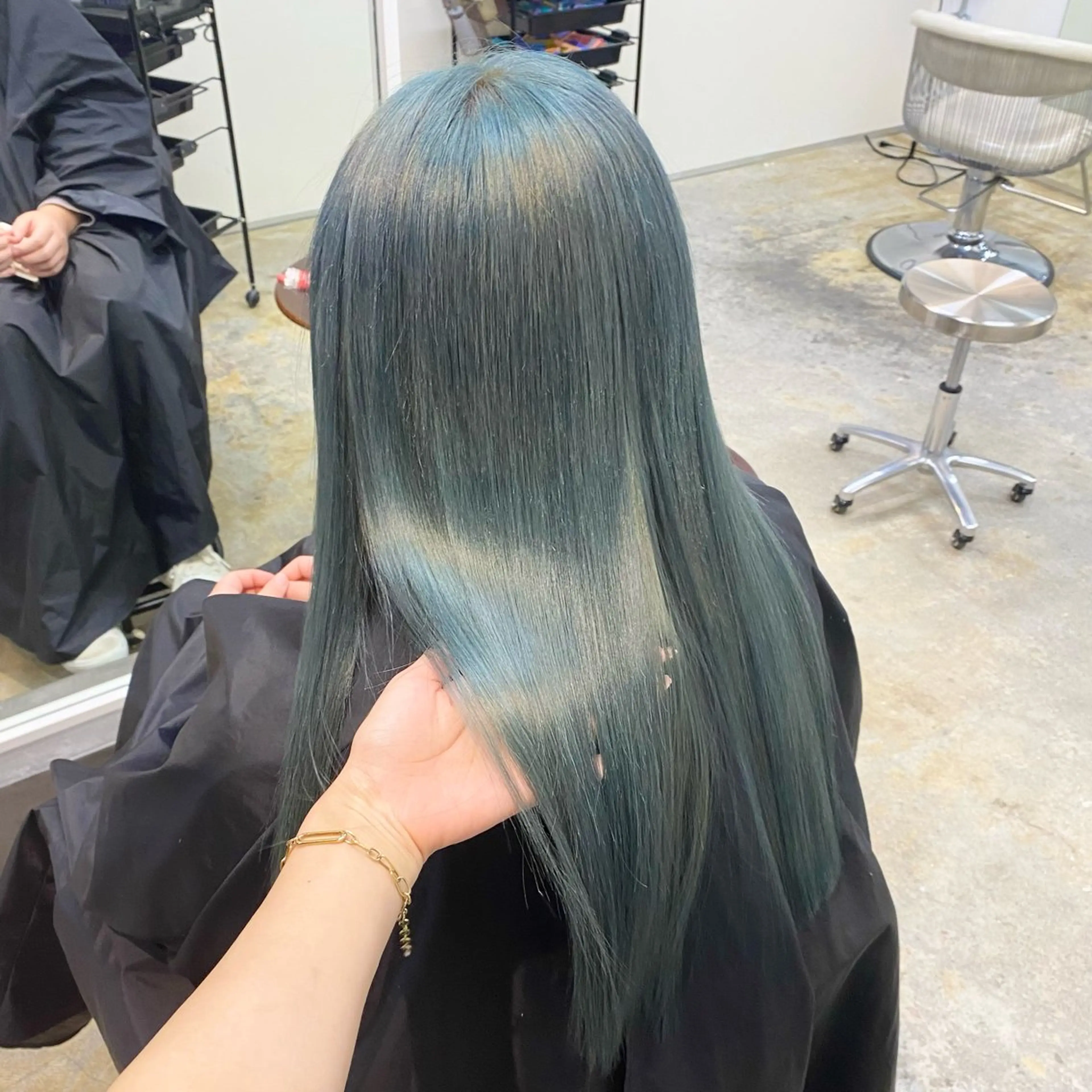 ロング カラー ハイトーンカラー souco/ moenoのヘアスタイル