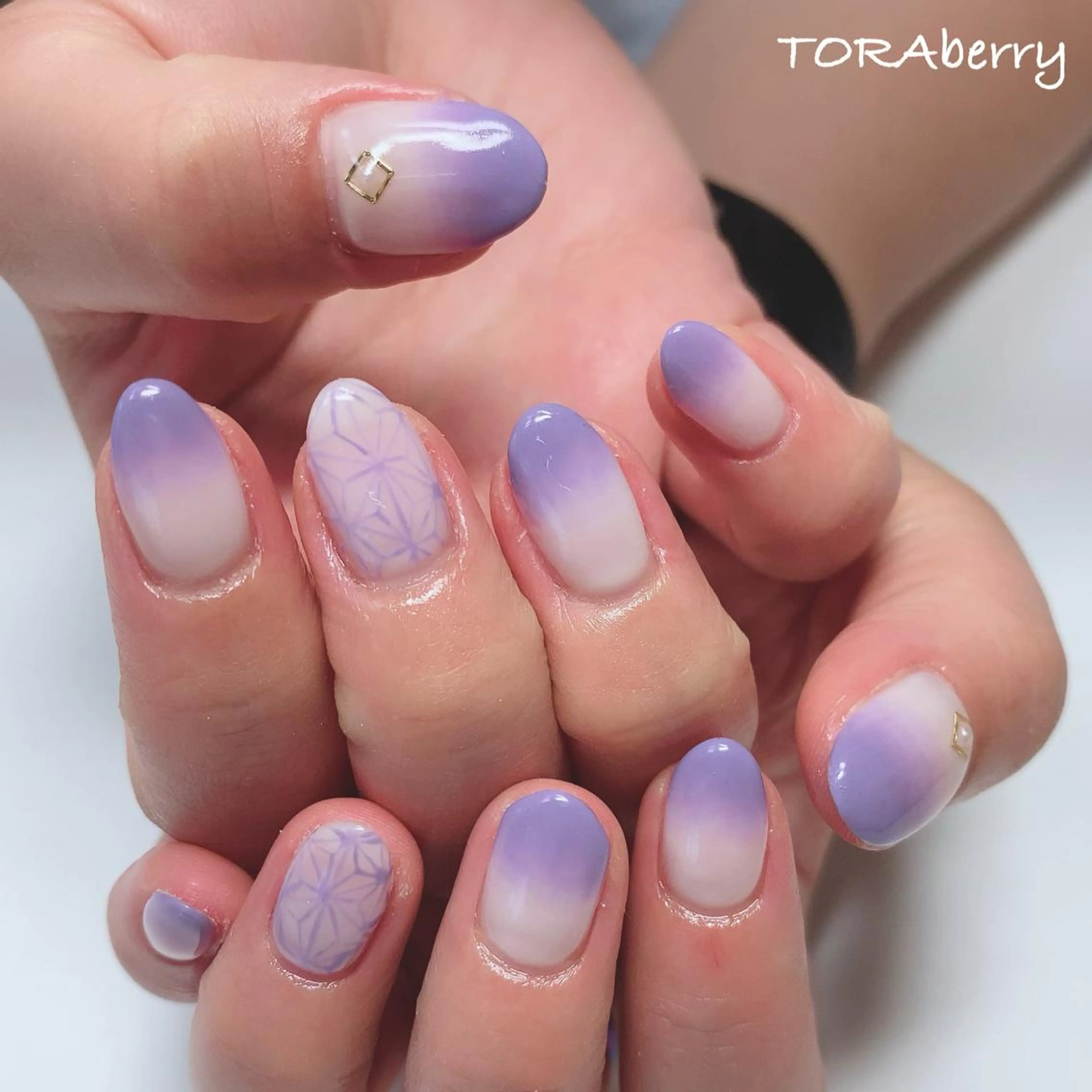 ネイル ハンドネイル ネイリスト なつみのネイルデザイン