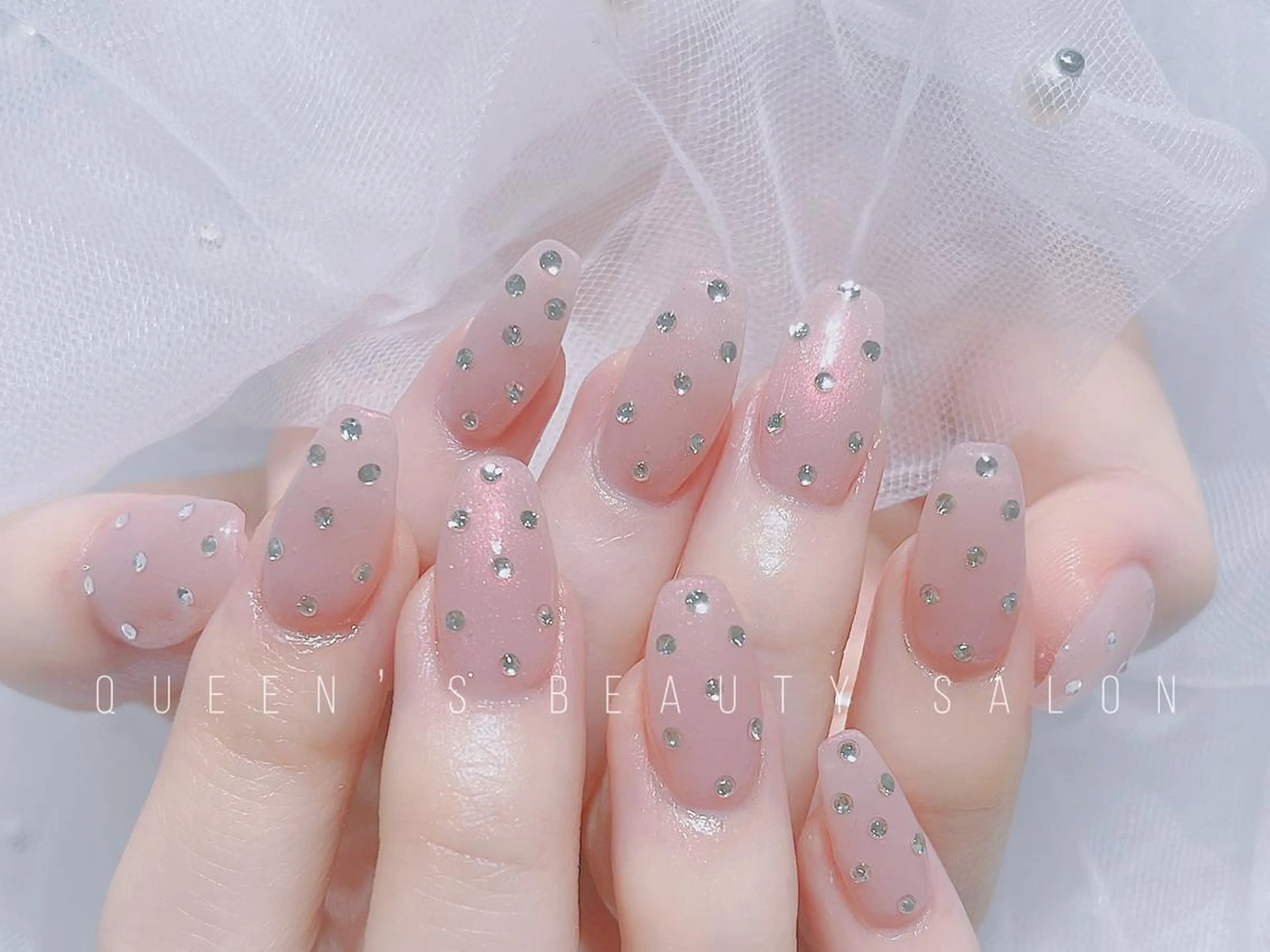 ネイル ハンドネイル Queens マオのネイルデザイン