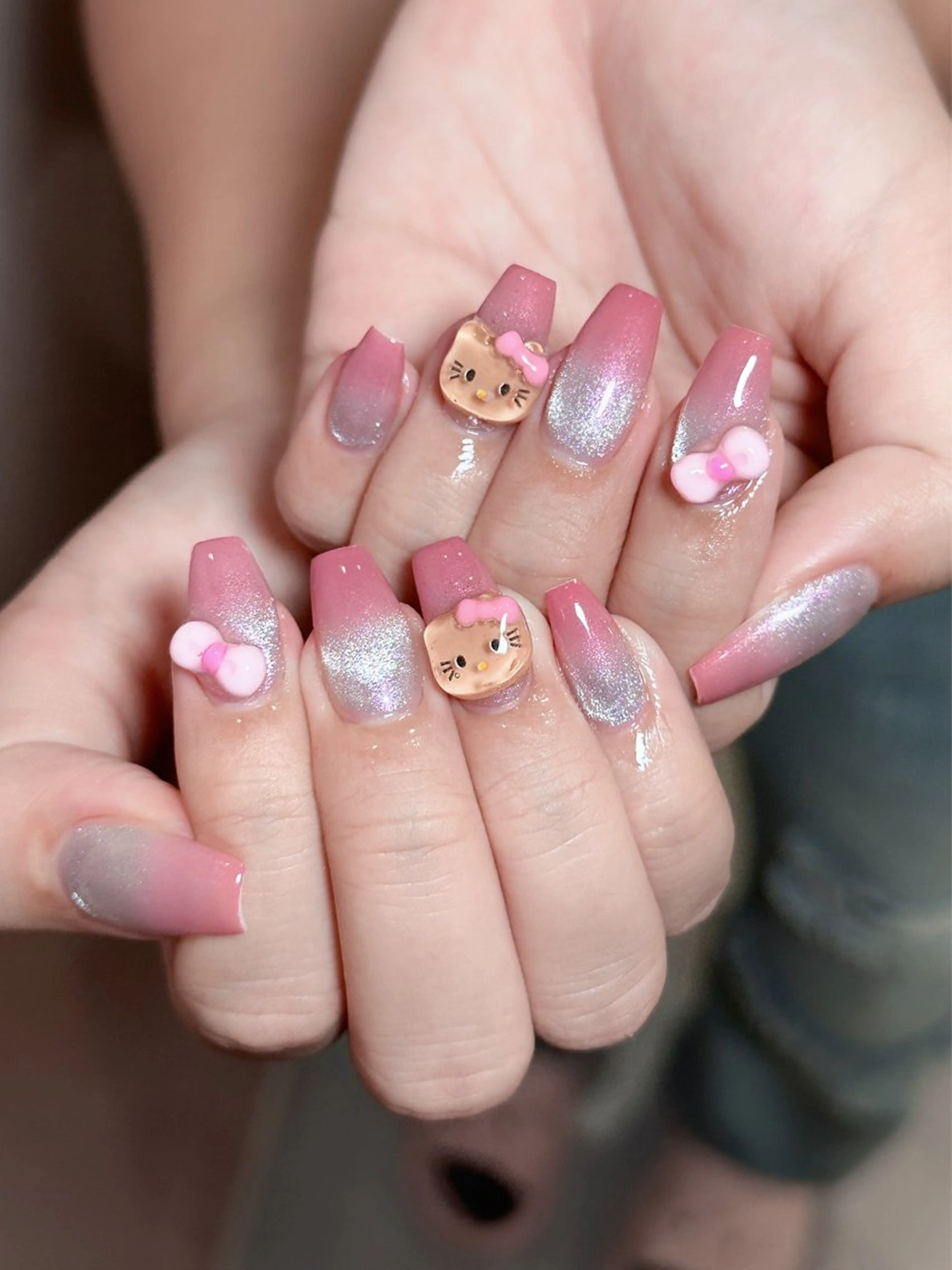 ネイル ハンドネイル Dark honey スカルプ専門原宿店のネイルデザイン