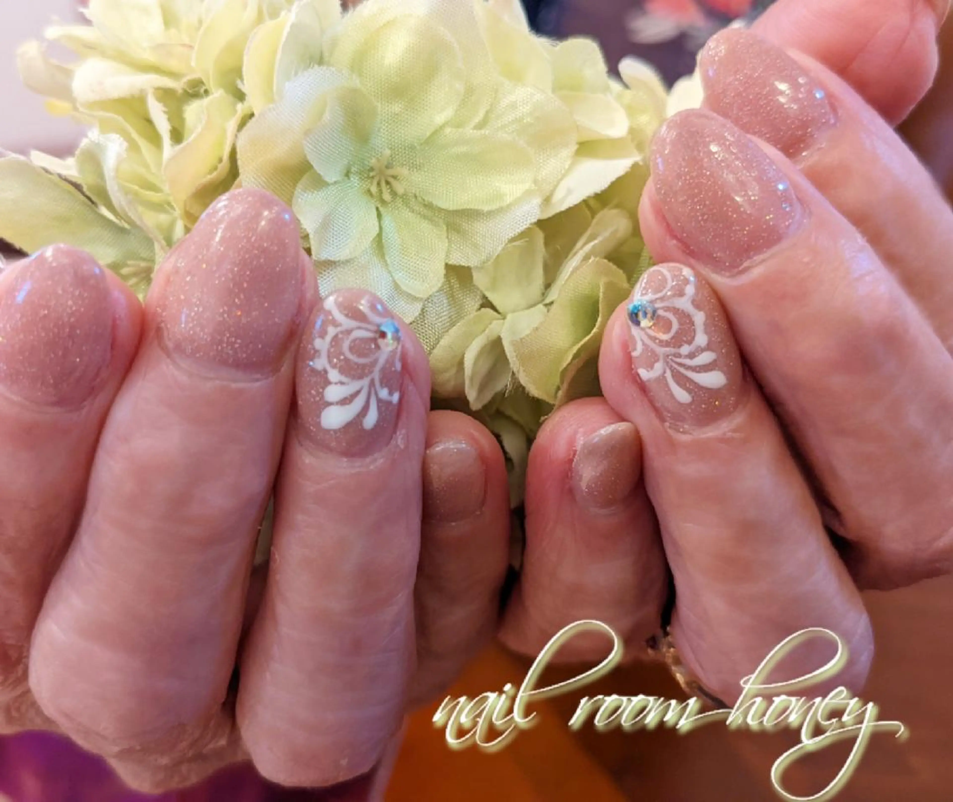 ネイル アートネイル ジェルネイル オフィスネイル シンプルネイル nail room  honeyのネイルデザイン