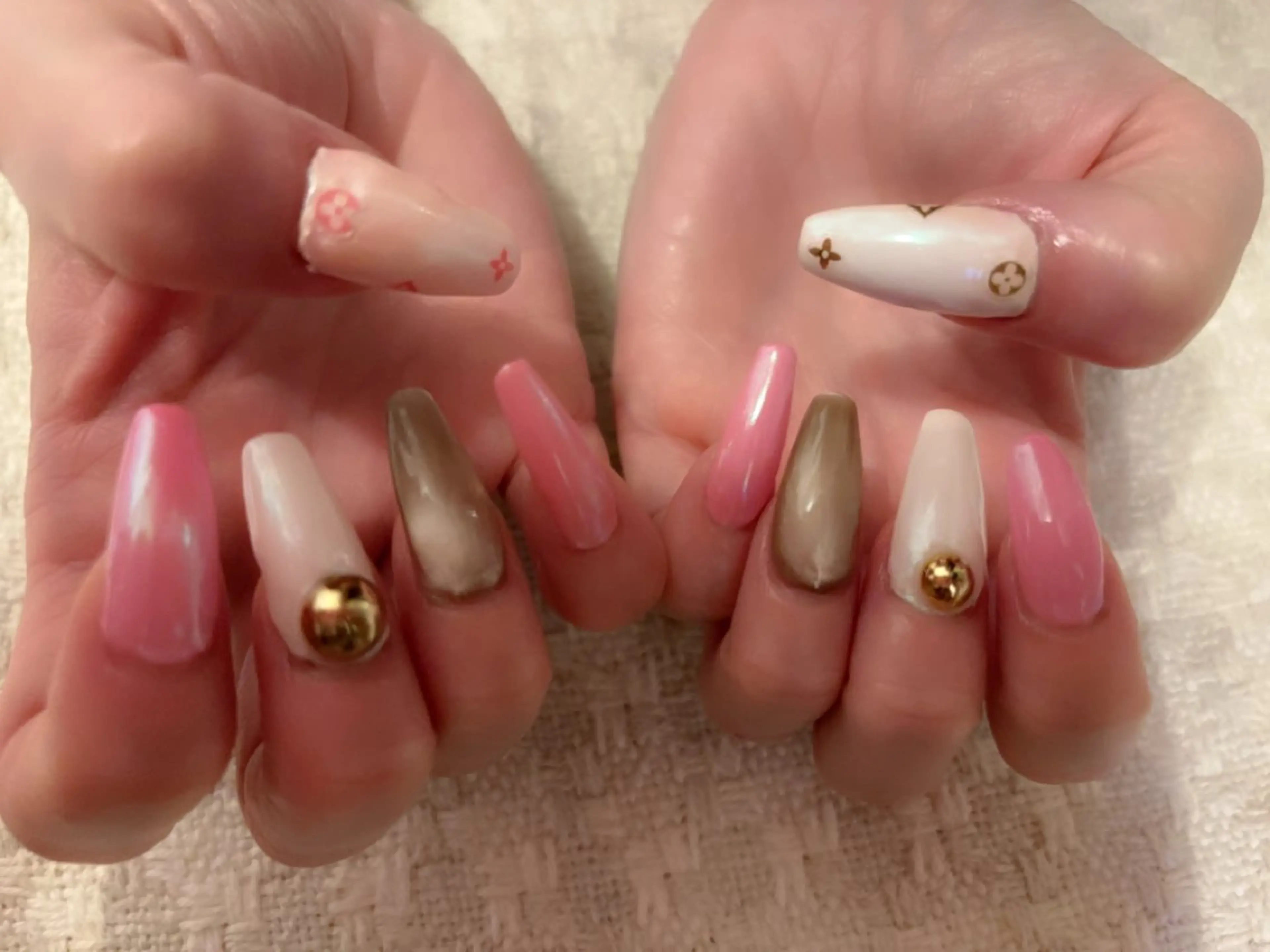 ネイル ネイルチップ komohana salon🌺のネイルデザイン