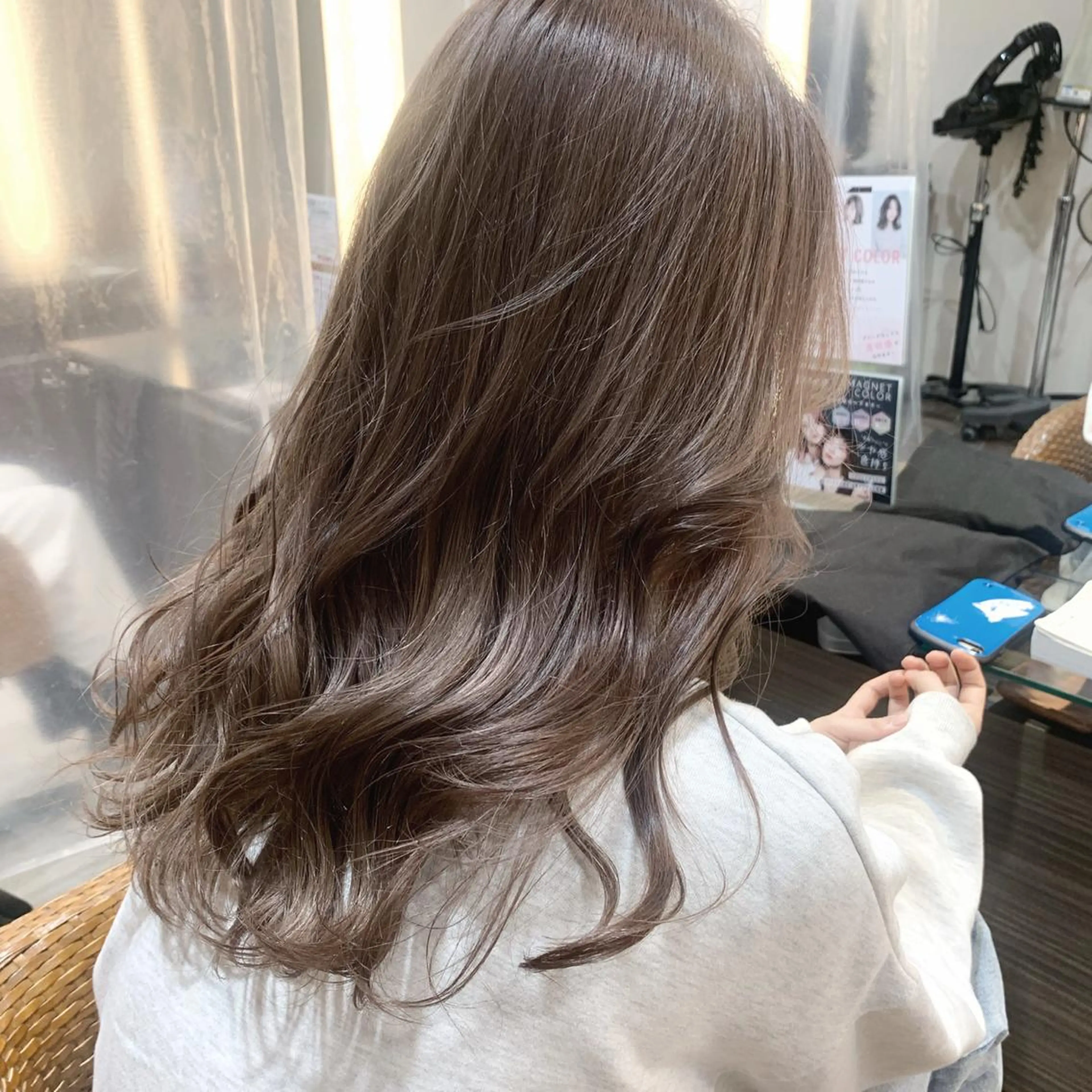 ロング カラー ブリーチカラー💛 石川慧南のヘアスタイル