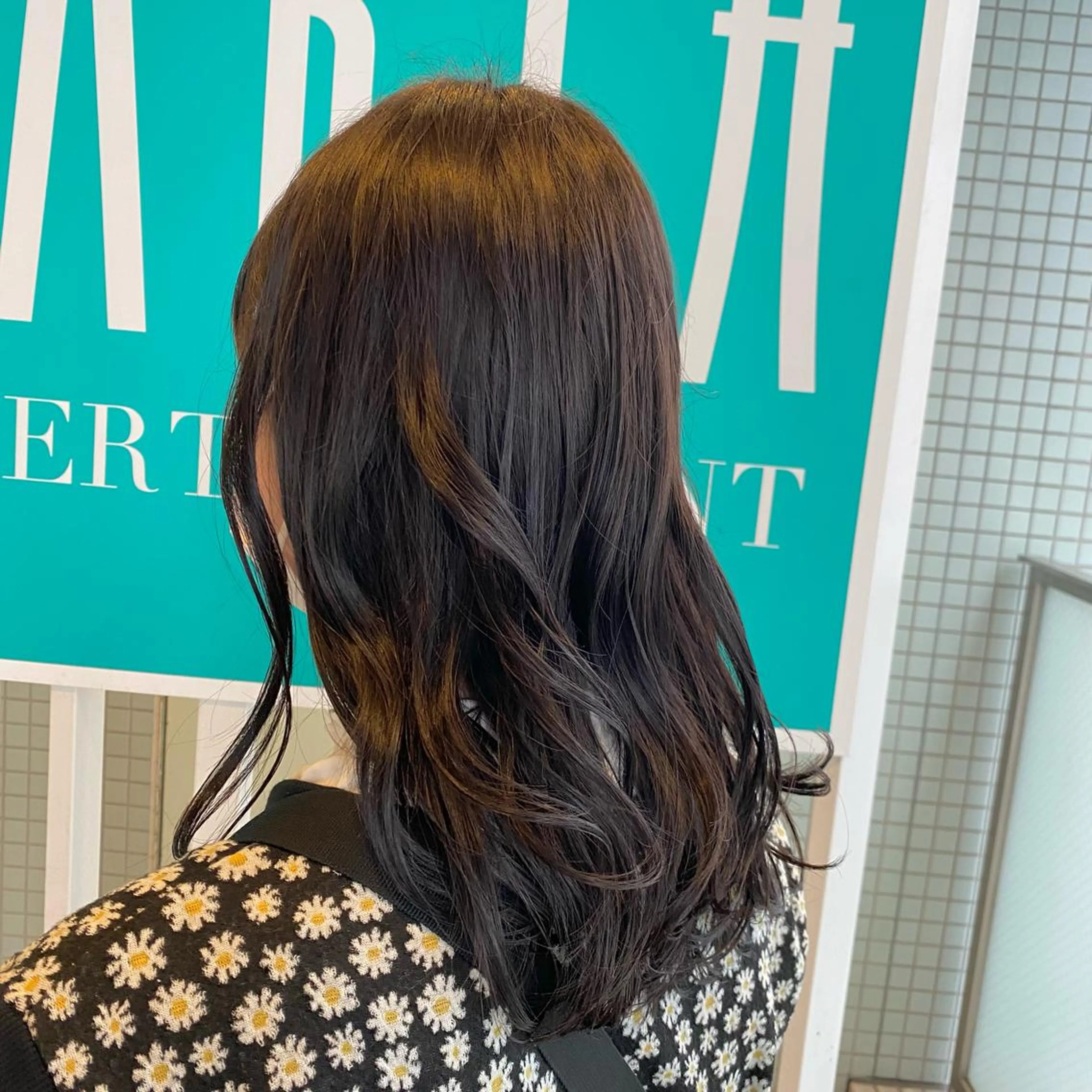 カラー ベージュカラー ブラウンカラー ブラウンベージュ ナチュラルブラウン ヘアカラー トリートメント stylist 🐶内藤 成香のヘアスタイル