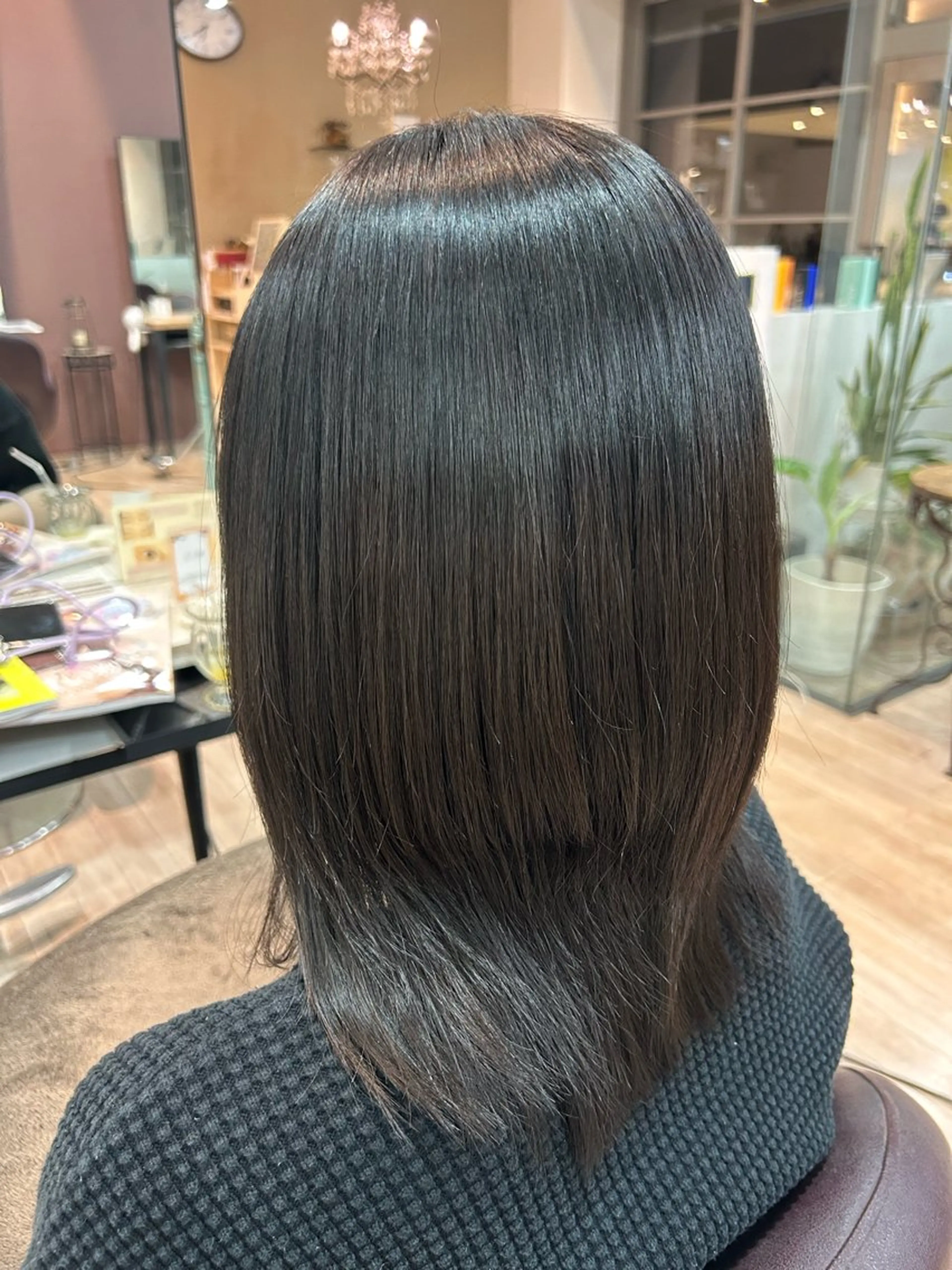 ミディアム ヘアカラー トリートメント 💛艶カラー髪質改善 💛MIYUのヘアスタイル