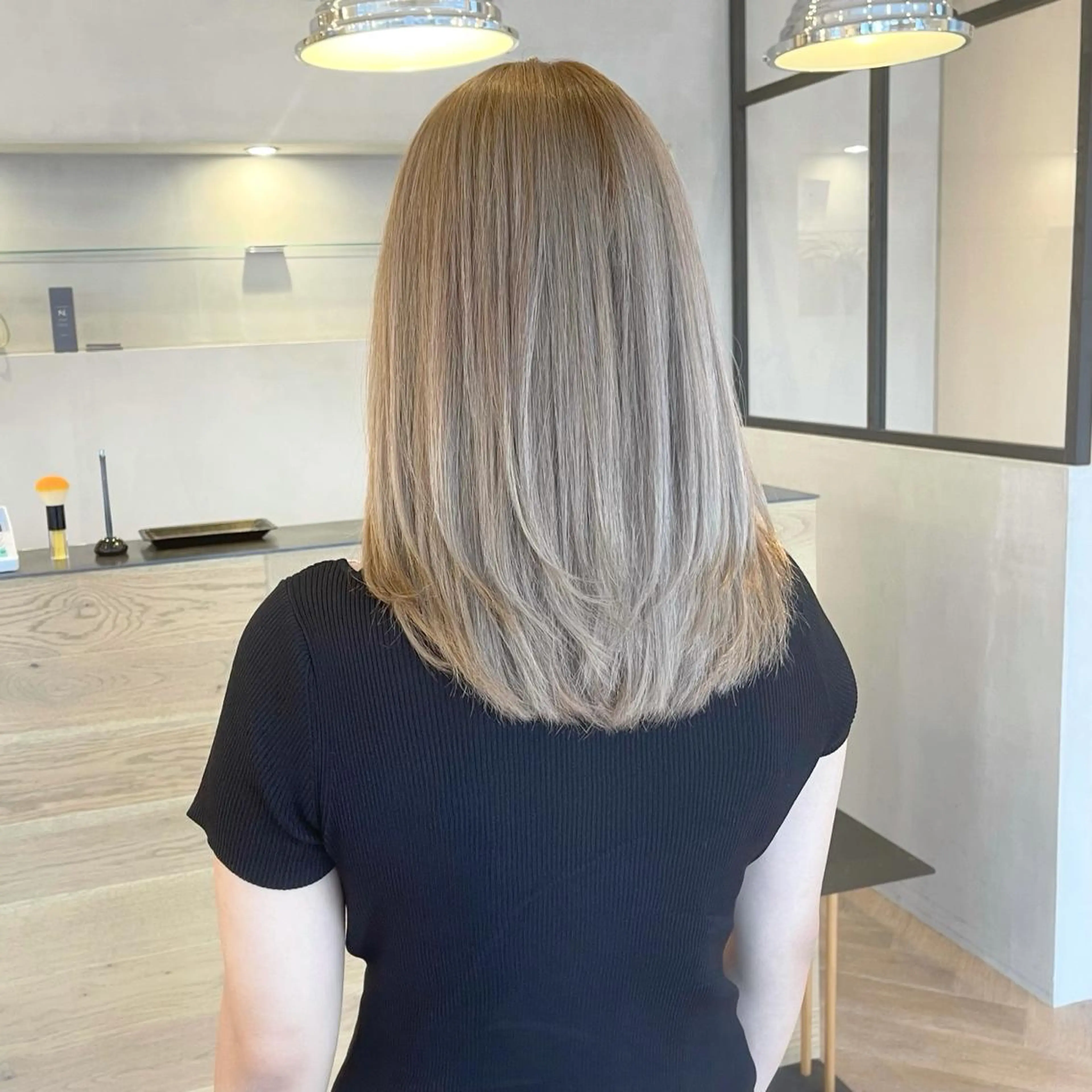 ミディアム カラー バレイヤージュ デザインカラー ハイライトカラー 外国人風カラー ハイライト アンドウ ユウ/ レイヤーカット/韓国のヘアスタイル