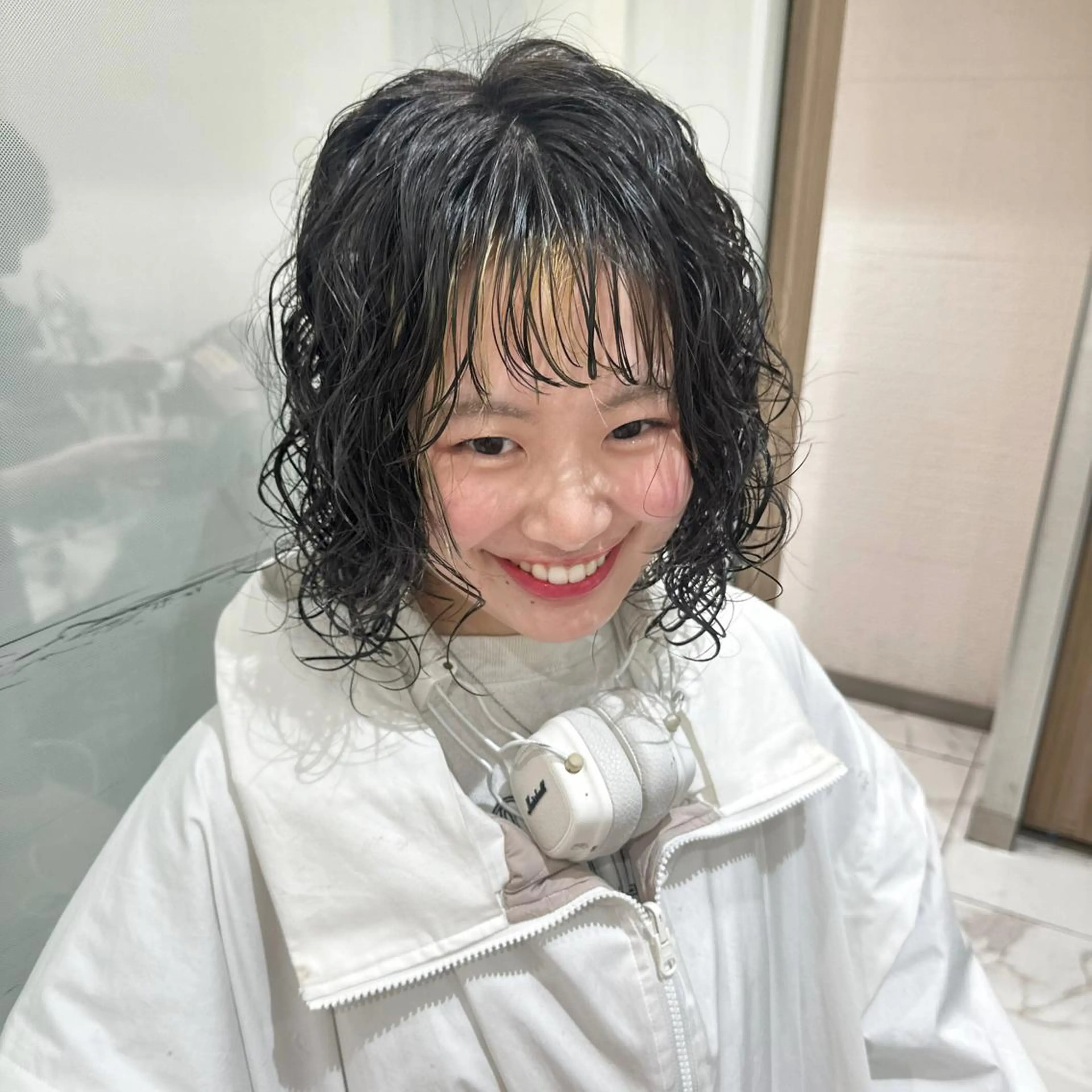 ミディアム パーマ ブリーチパーマ 🎀Rumiのヘアスタイル