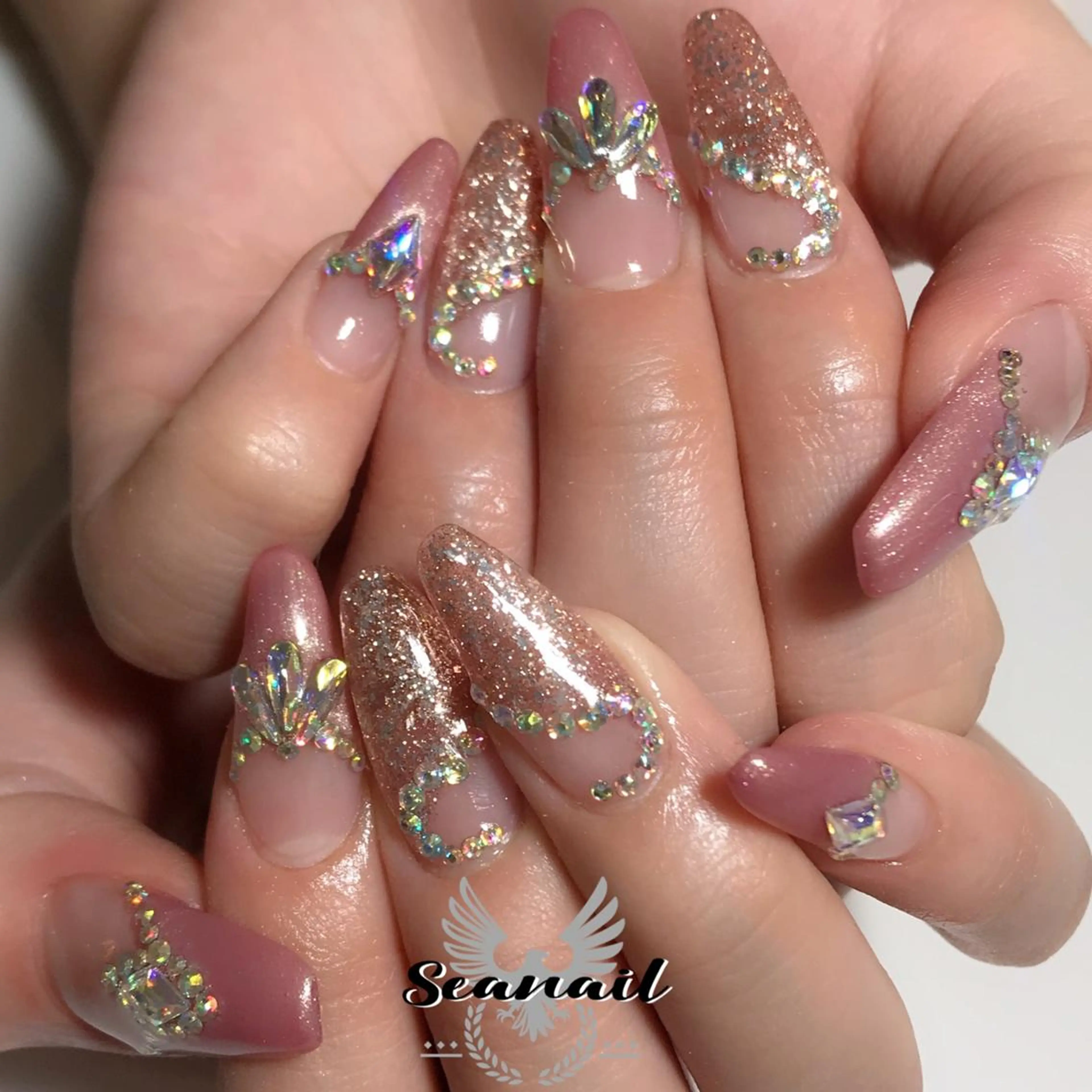 ネイル 小尾 栞のネイルデザイン