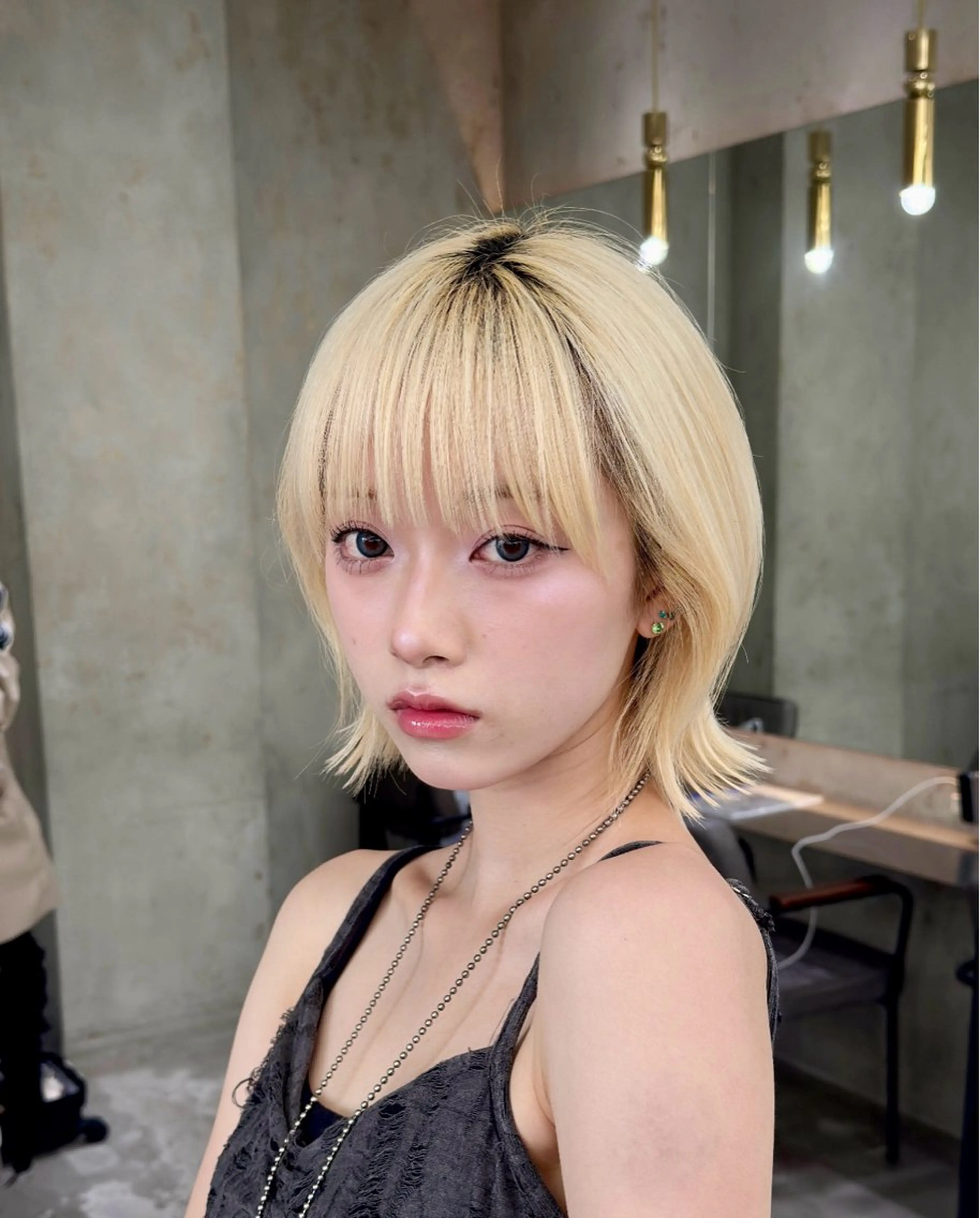 ミディアム カラー ショート/パーマ/ 𝒕𝒐-𝒌𝒊のヘアスタイル