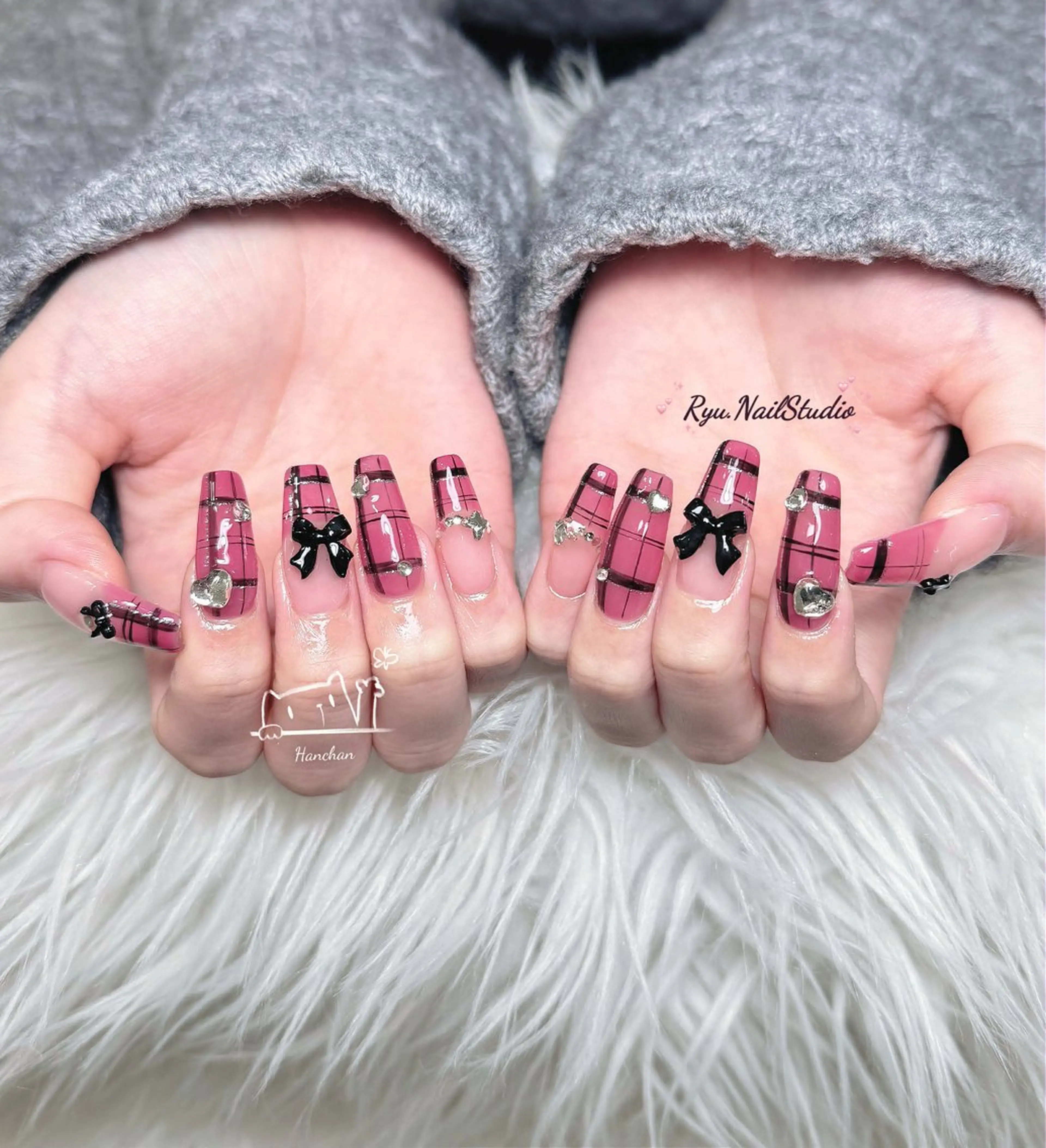 ネイル アートネイル ジェルネイル マグネットネイル ニュアンスネイル シンプルネイル ハンドネイル Ryu Nail NekoChanのネイルデザイン