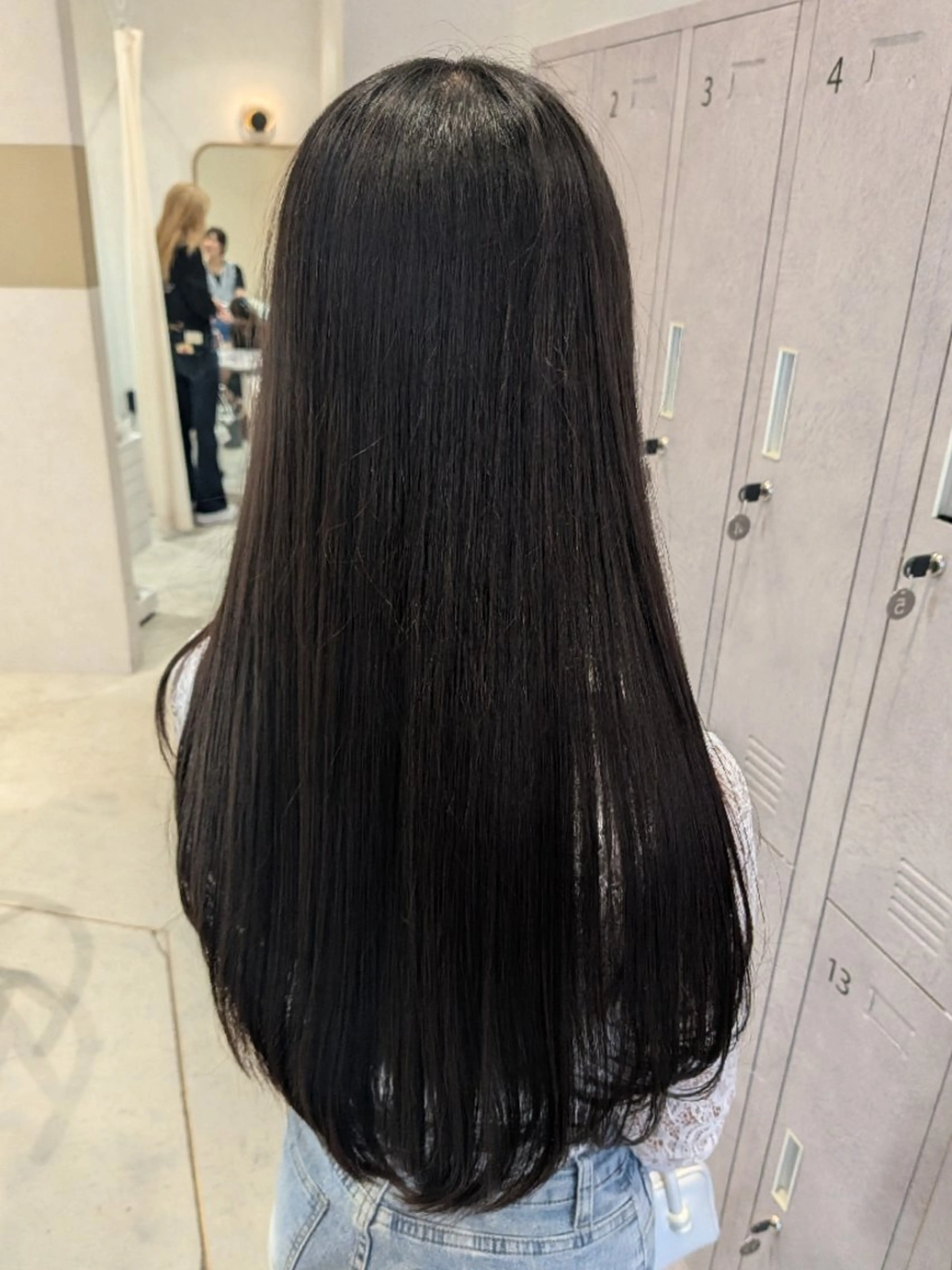 ロング トリートメント 古屋 美春のヘアスタイル
