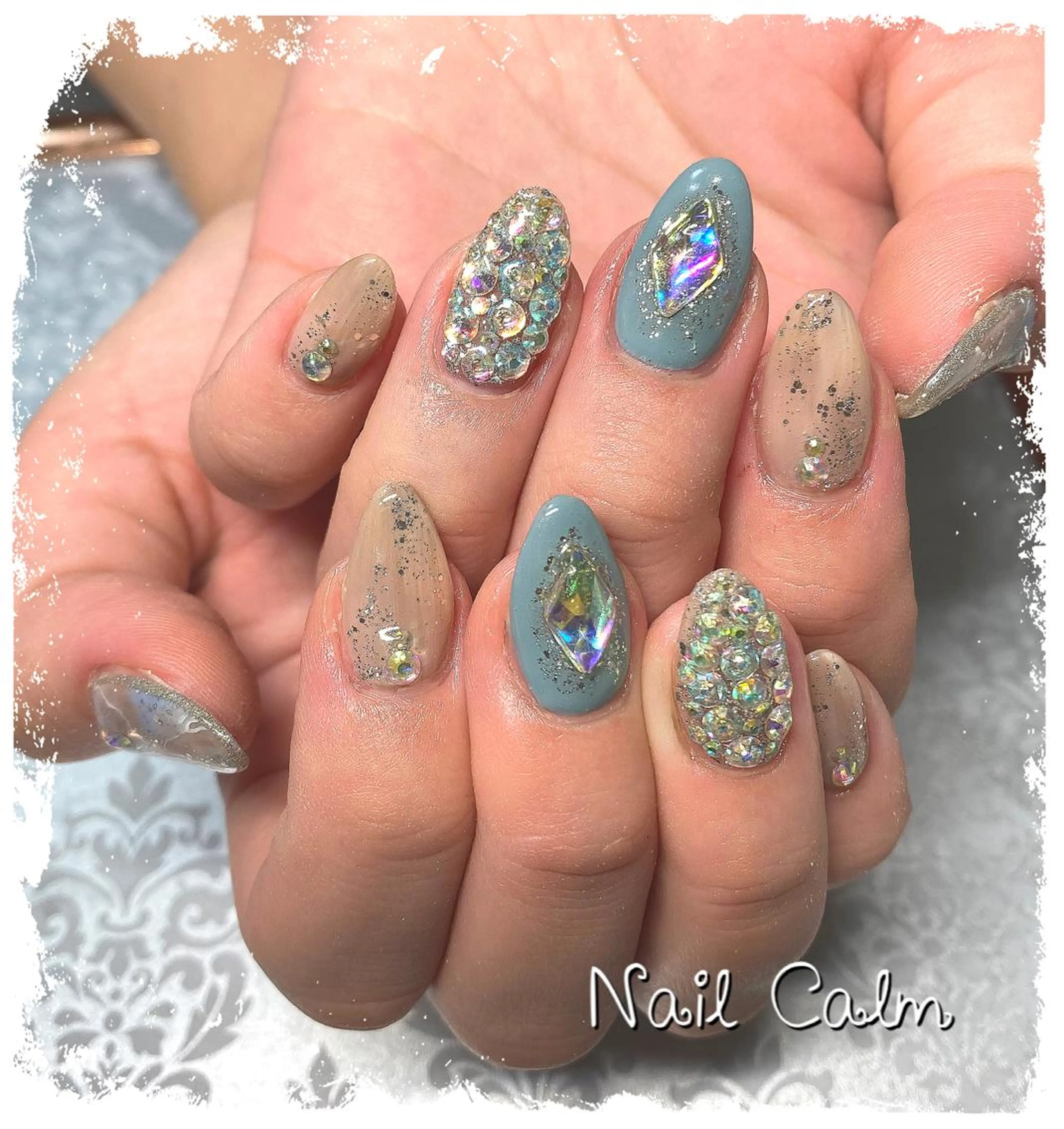 ネイル キラキラネイル ブライダルネイル ハンドネイル プライベートサロン Calmのネイルデザイン