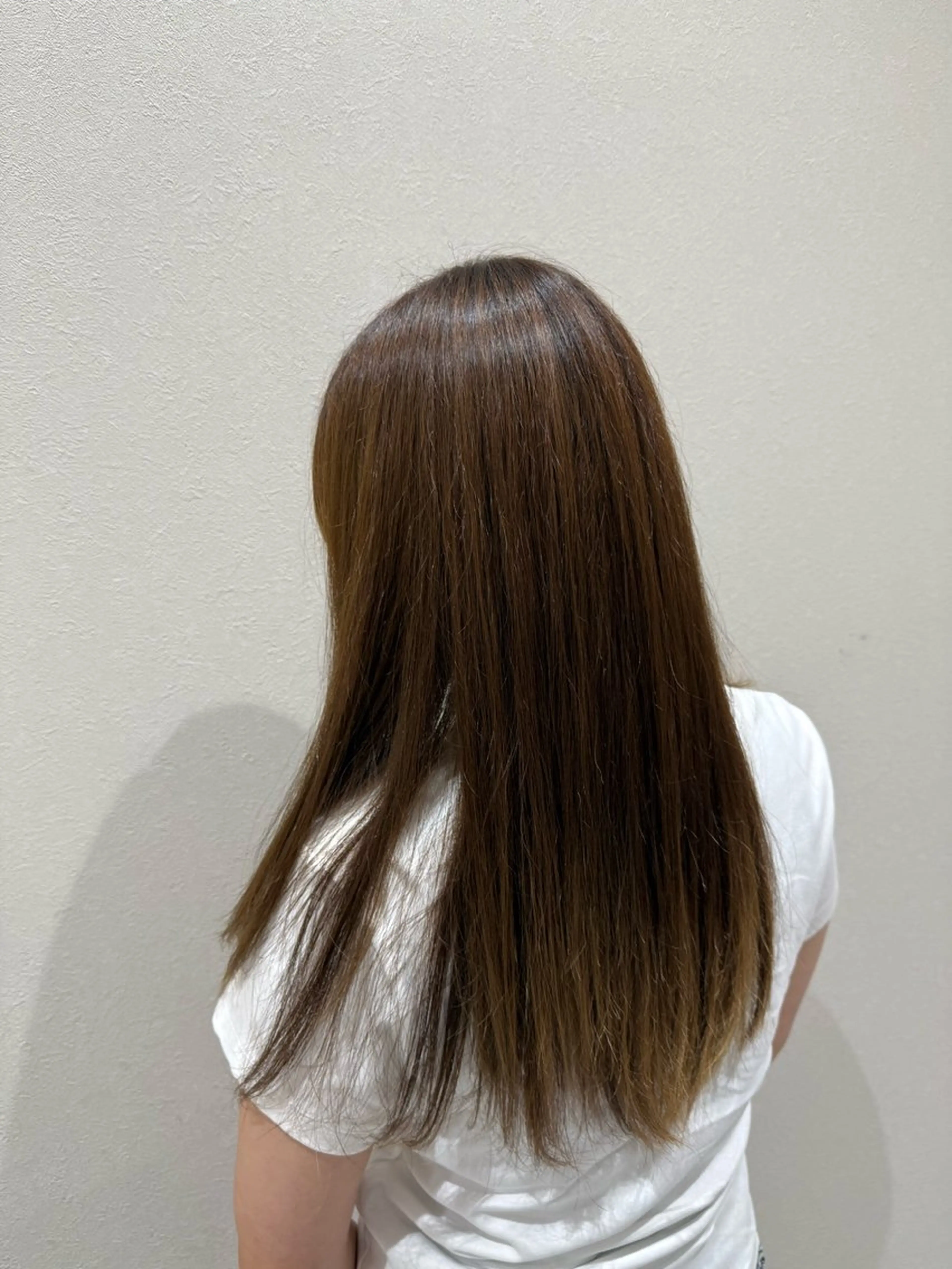 ロング トリートメント 韓国レイヤー｜ 透明感カラー｜ココナのヘアスタイル