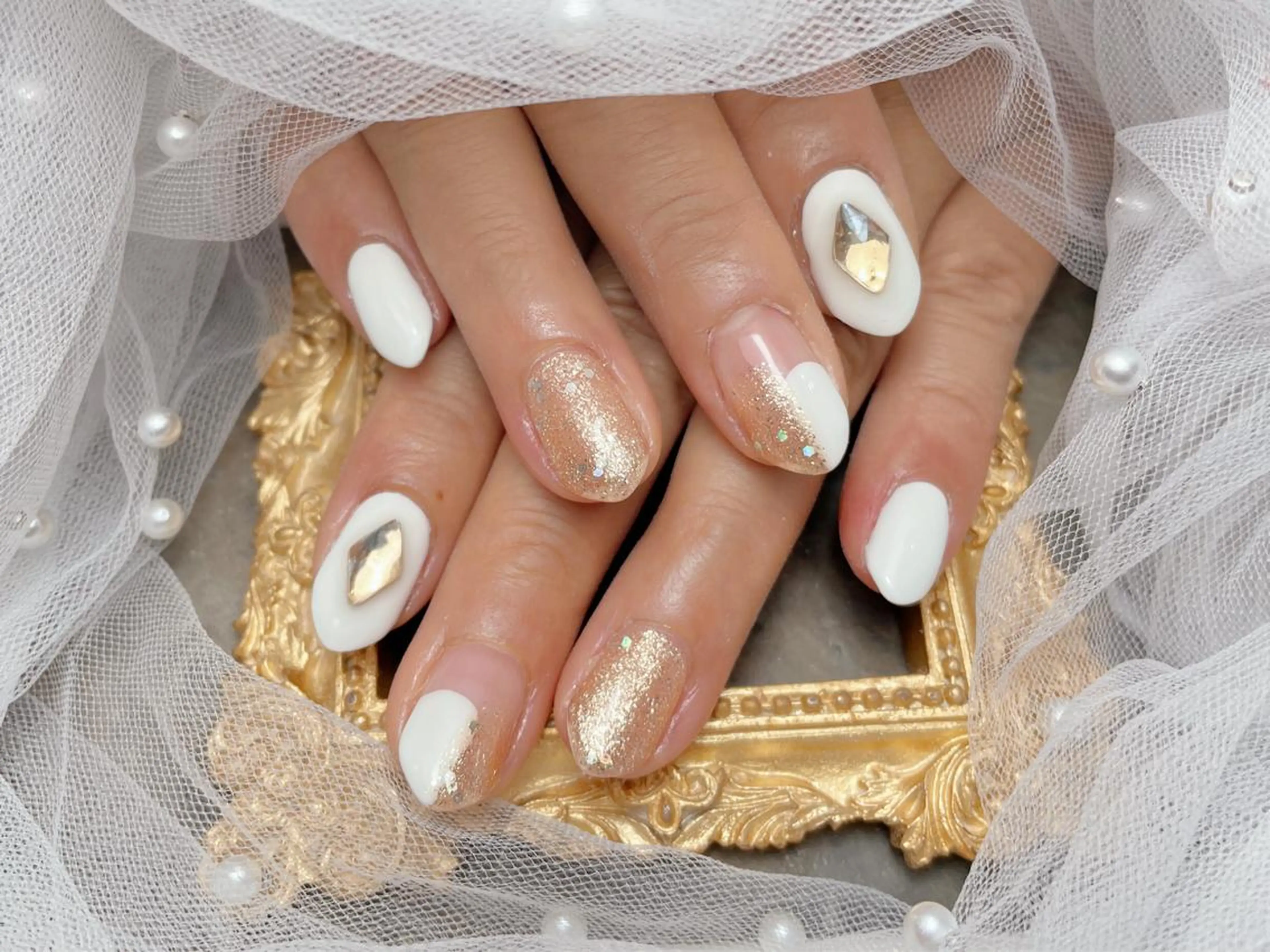 ネイル ハンドネイル マジック ミラーのネイルデザイン