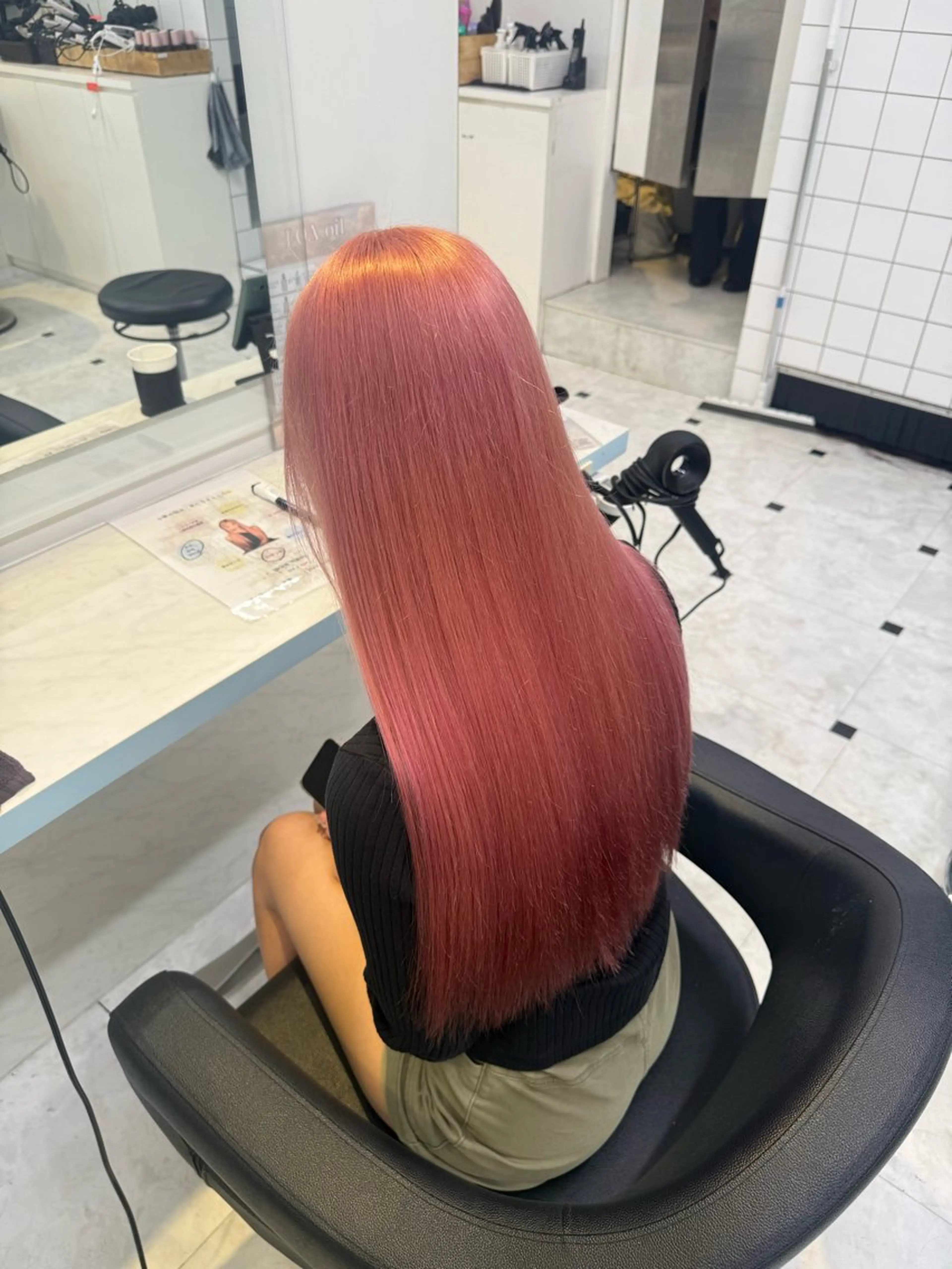 ロング カラー ハイトーンカラー 髪質改善 トリートメント 透明感×似合わせ Syuyaのヘアスタイル