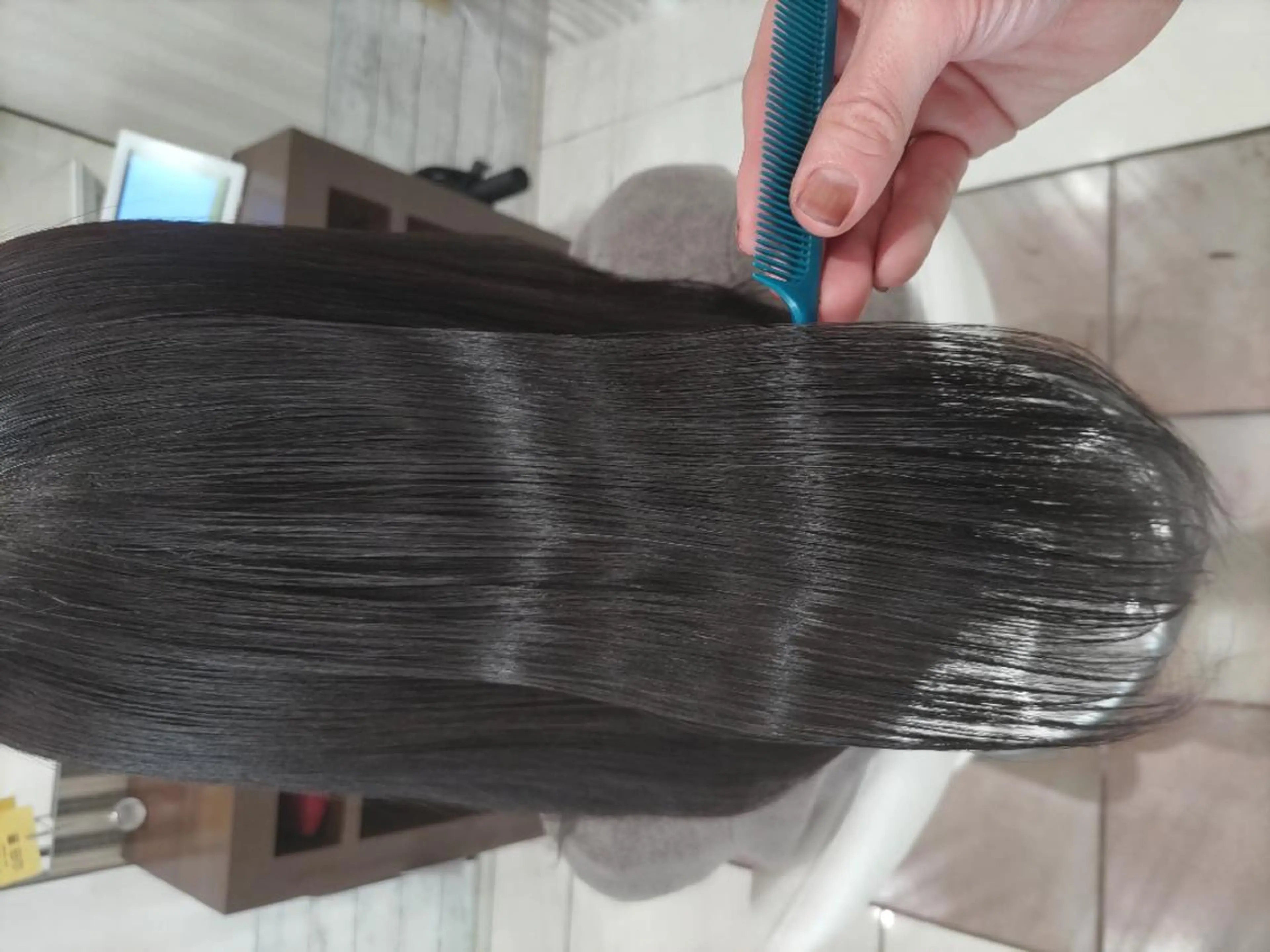 髪質改善プレミアムストレート+カットの写真