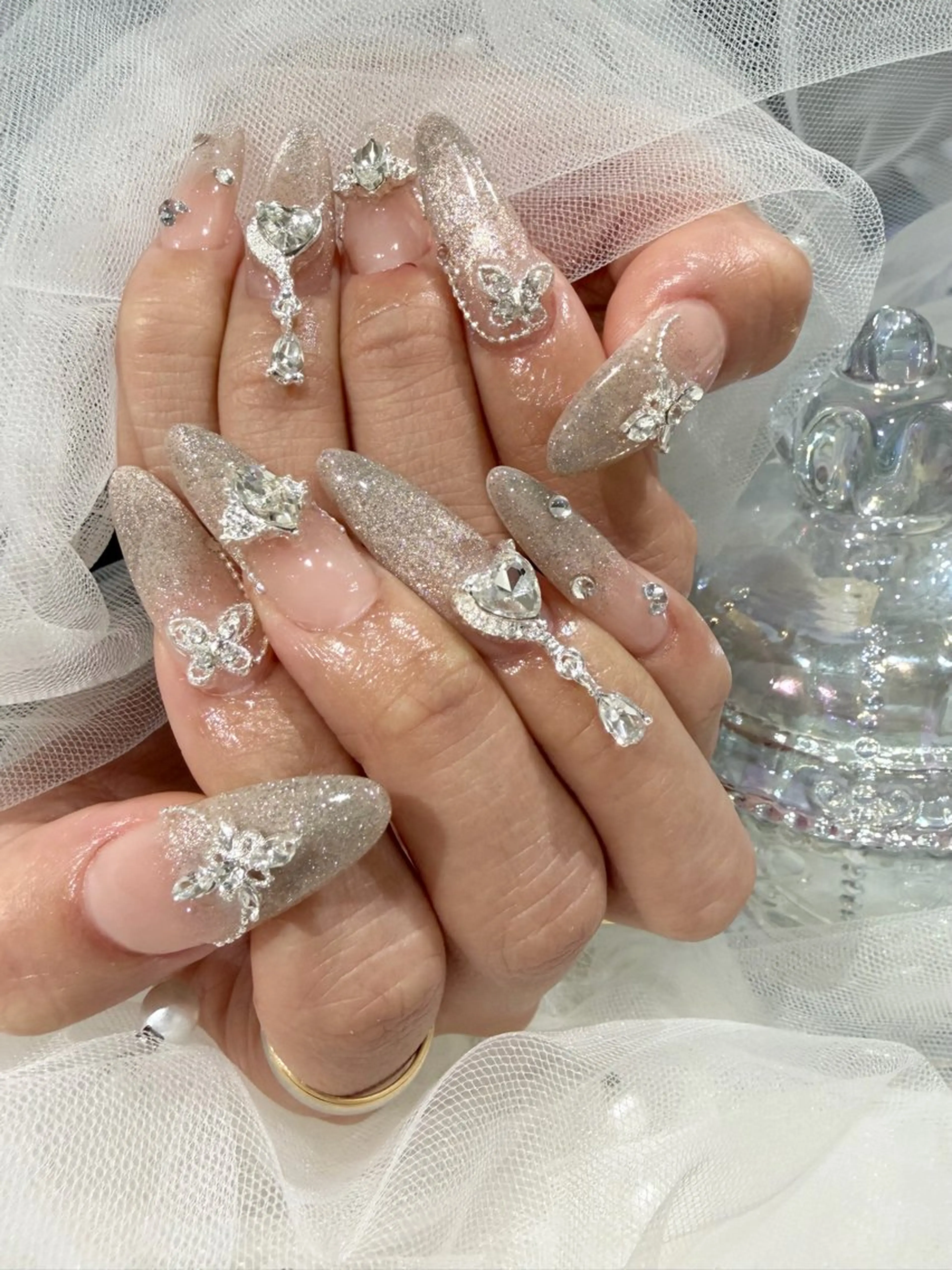 ネイル WOL🌙 momokoのネイルデザイン