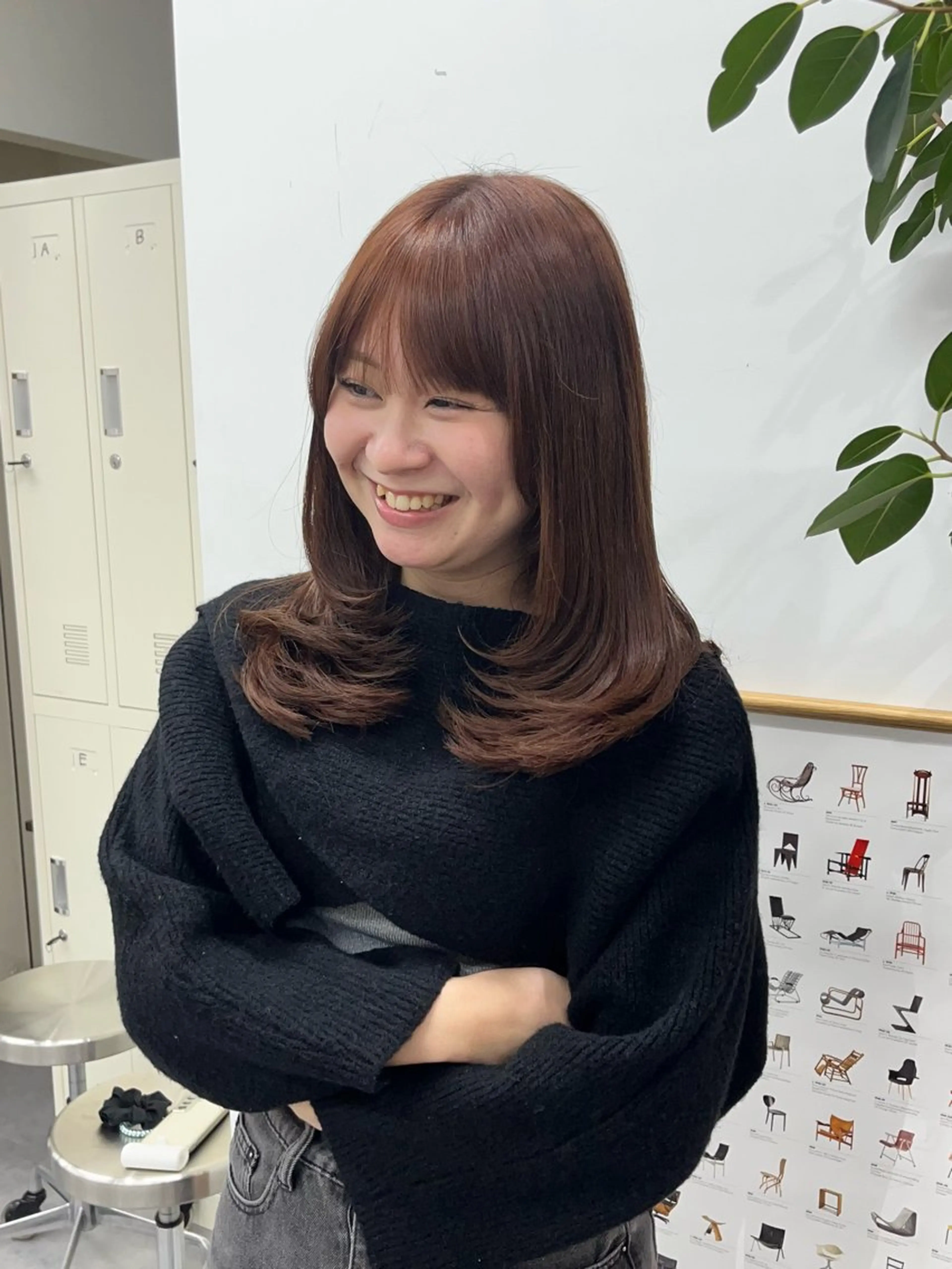 セミロング レイヤーカット カット 🟣niw SHUNNA🟣のヘアスタイル