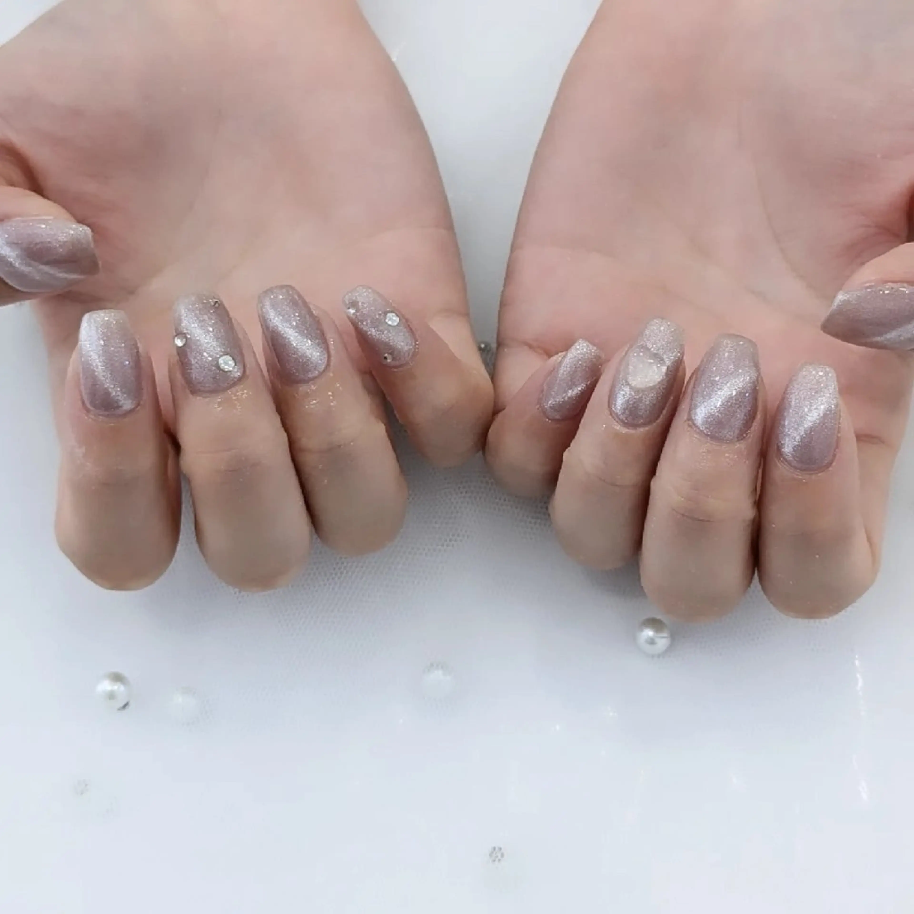 ネイル マグネットネイル Lily nail 船橋 yuki🍒のネイルデザイン