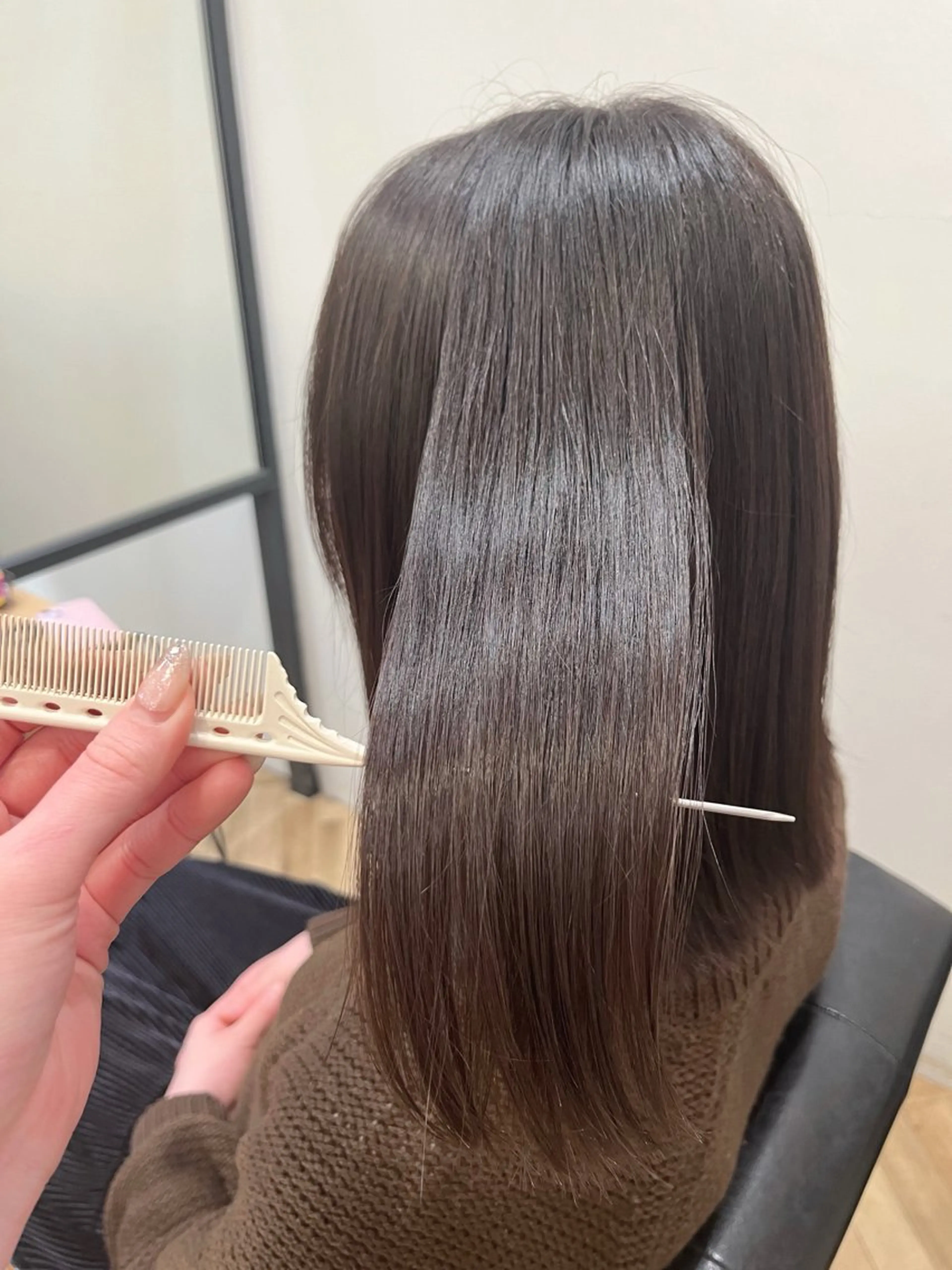 ミディアム カット 縮毛矯正 🫧髪質改善🫧 神田紗来のヘアスタイル