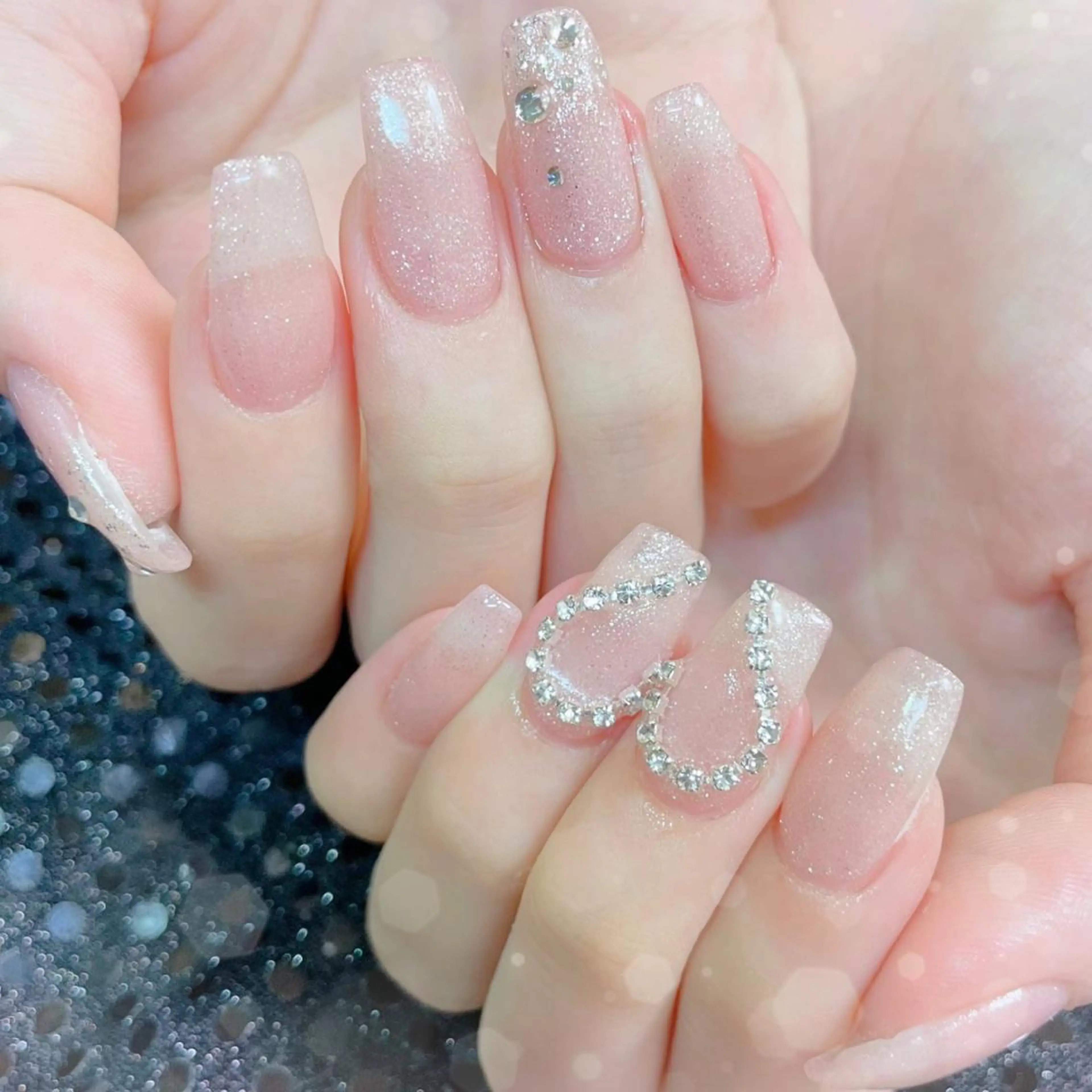 ネイル ハンドネイル ハンドケア MoON...❤︎ MeGuのネイルデザイン