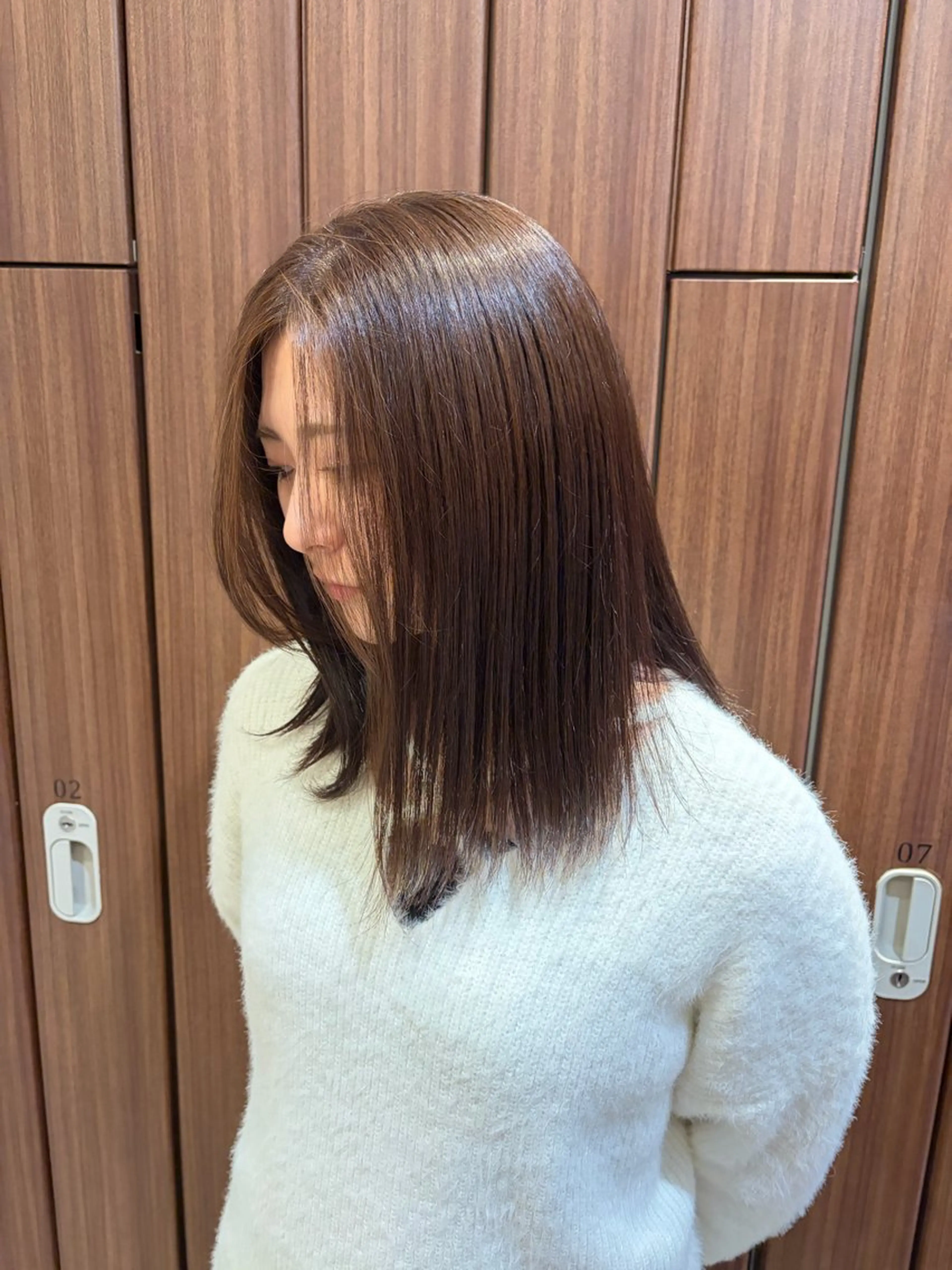 ミディアム カラー ヘアカラー トリートメント レイヤー/透明感 カラー/ましろのヘアスタイル