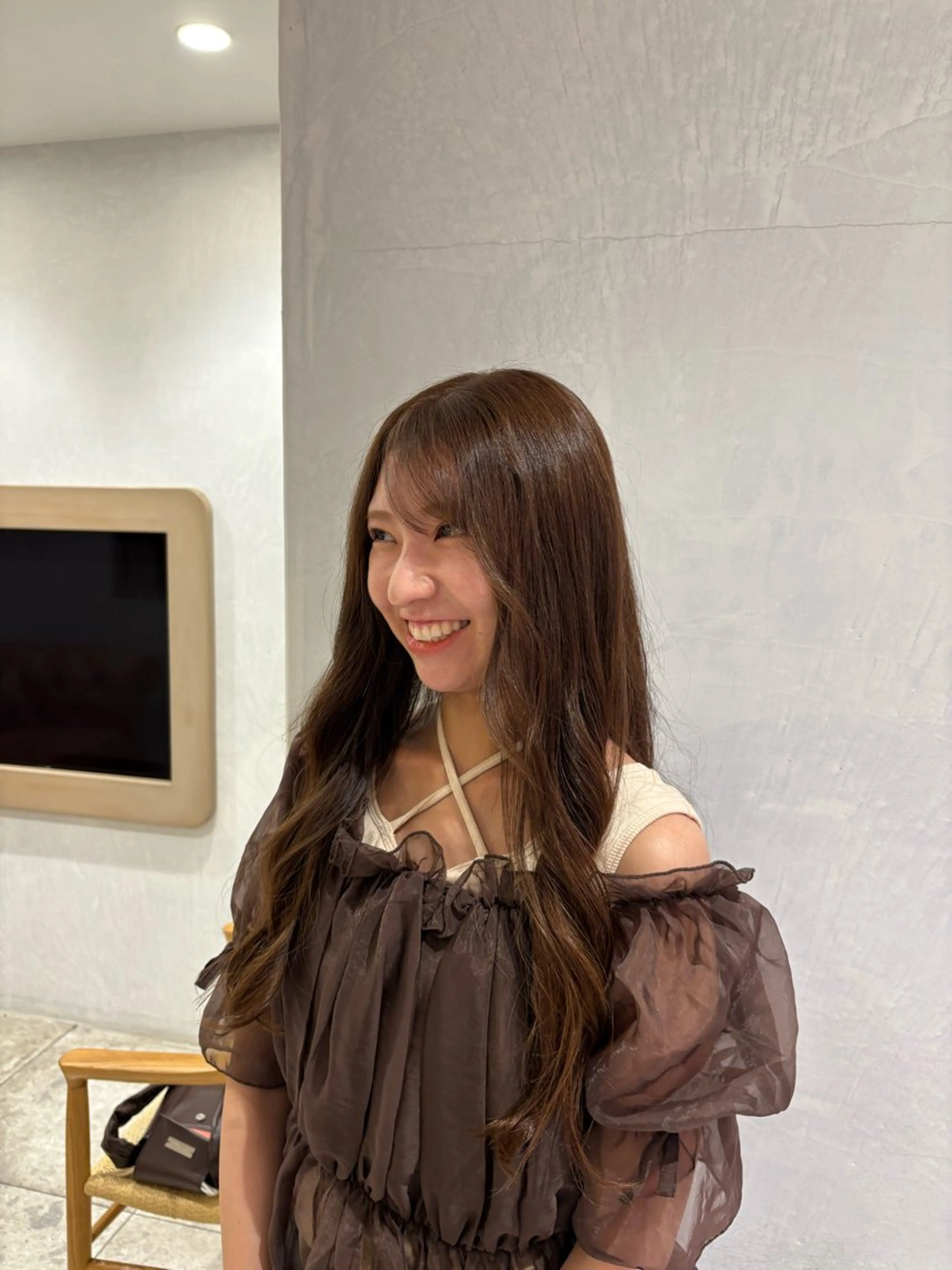 ロング ヘアカラー cyez manaのヘアスタイル