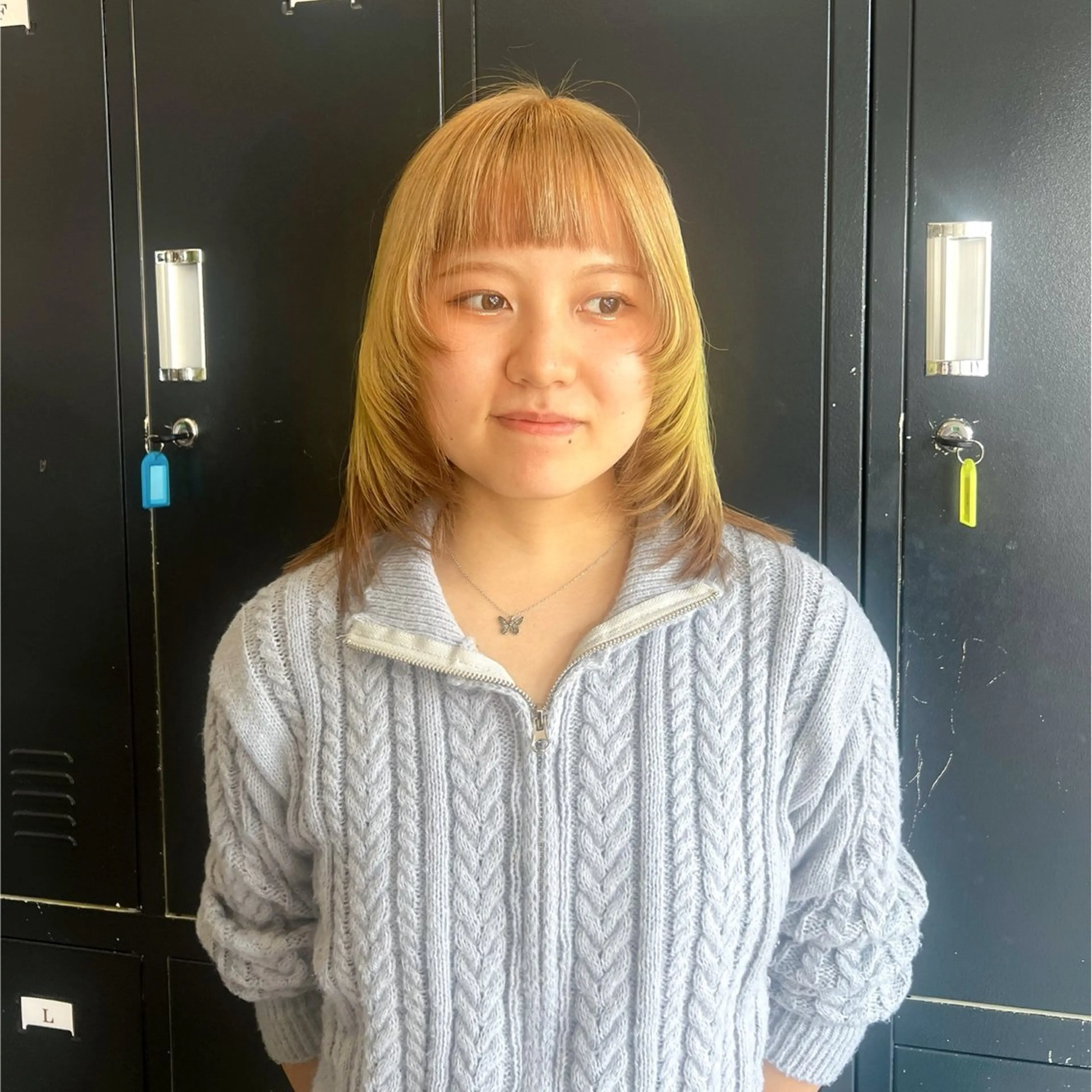 ミディアム 顔まわりレイヤー レイヤーカット 小顔カット 💙OUD 仲本七星💙のヘアスタイル