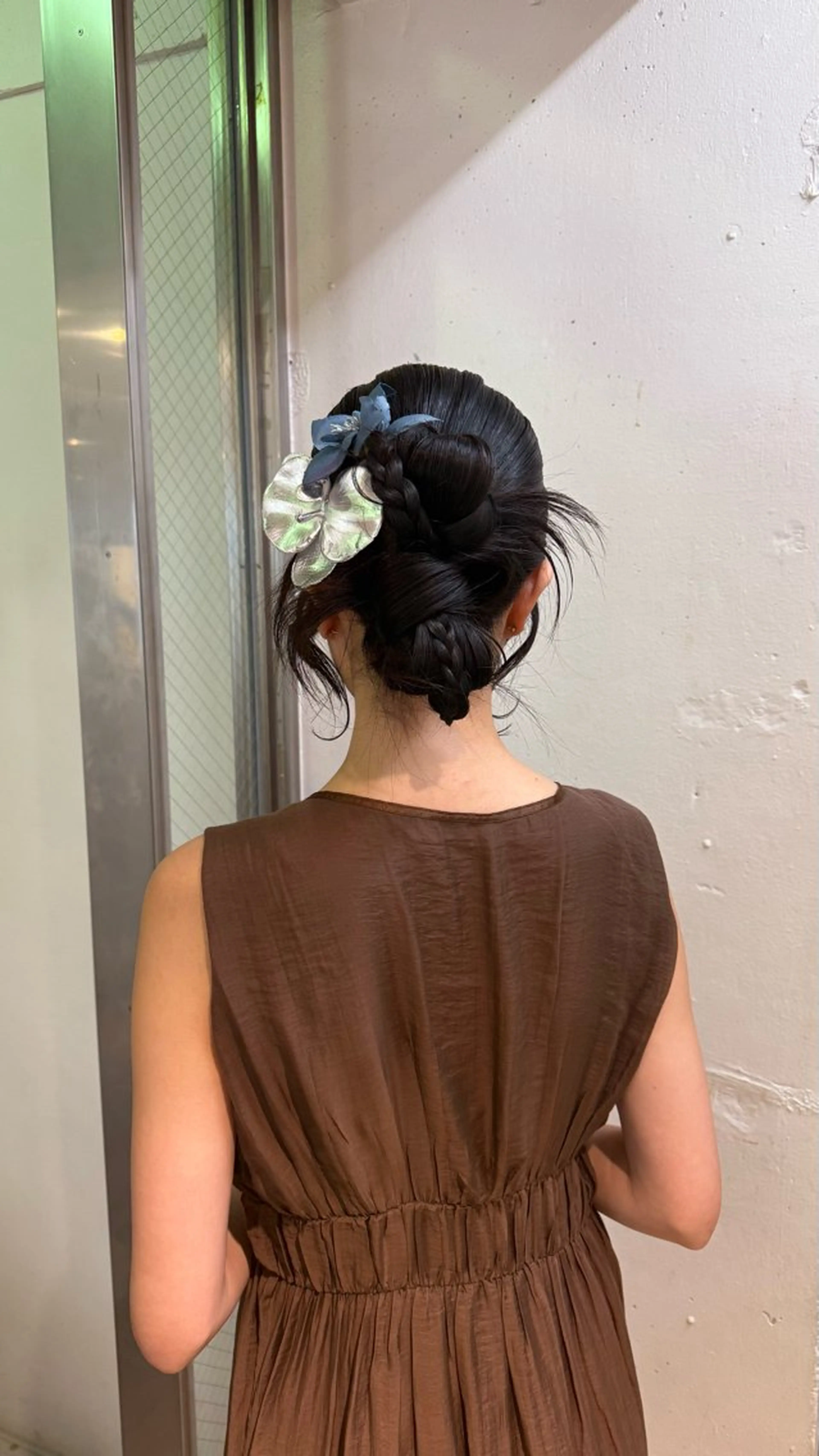 ロング ヘアセット 暖色カラー/ ストレート/くるみのヘアスタイル