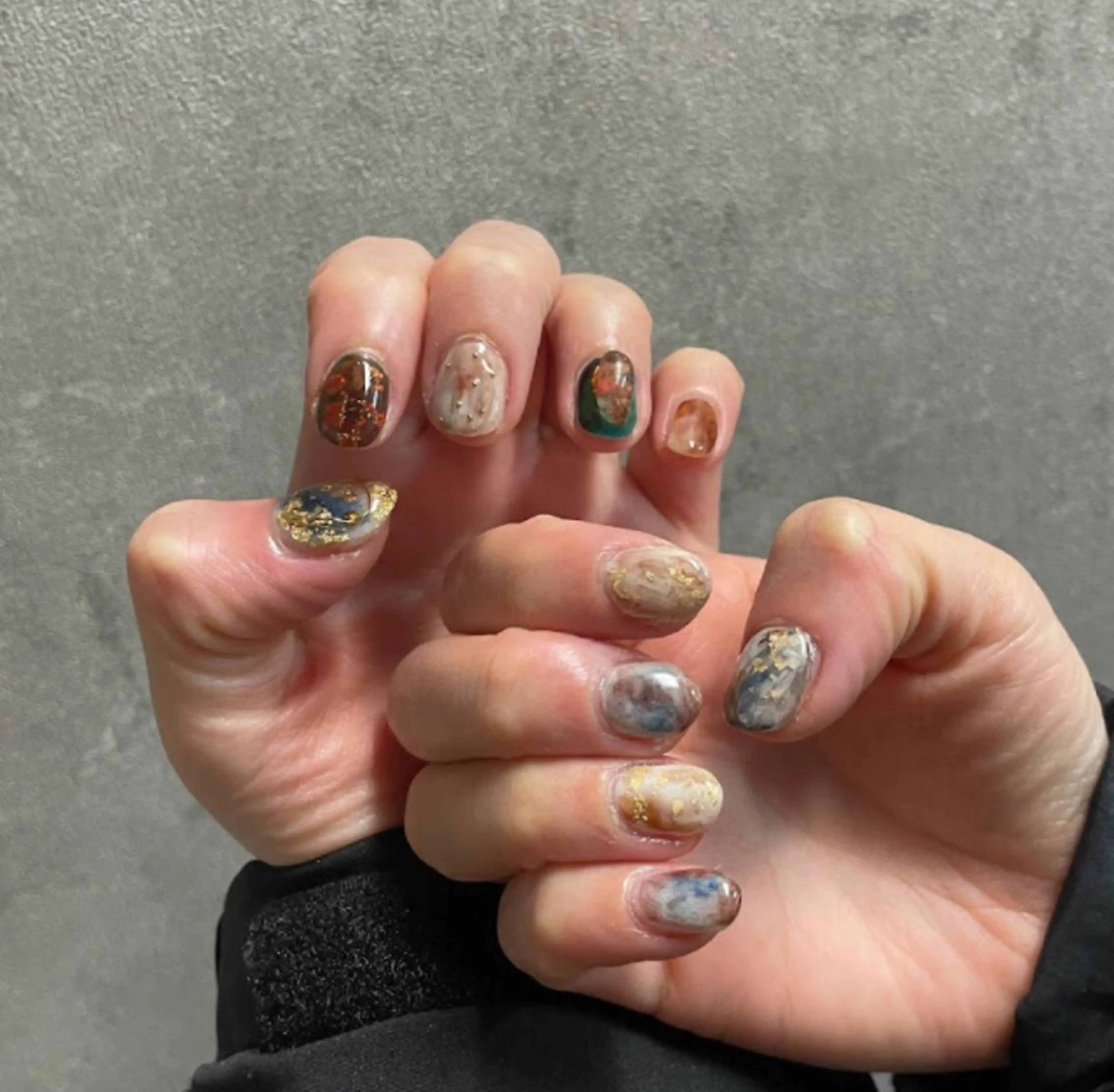 ネイル nailstudio eviz新宿店のネイルデザイン