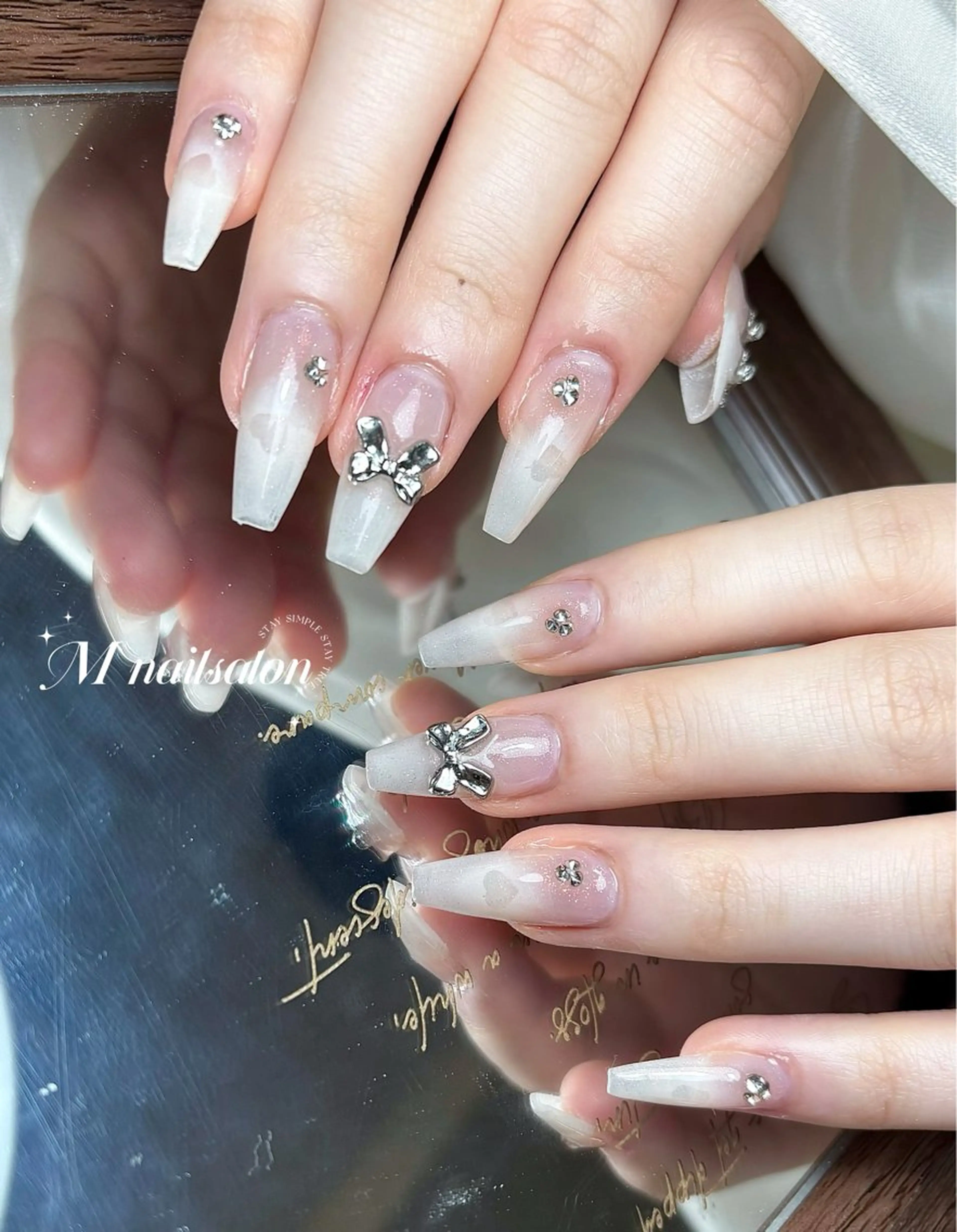 ネイル M🌷nail 長さだし専門店のネイルデザイン