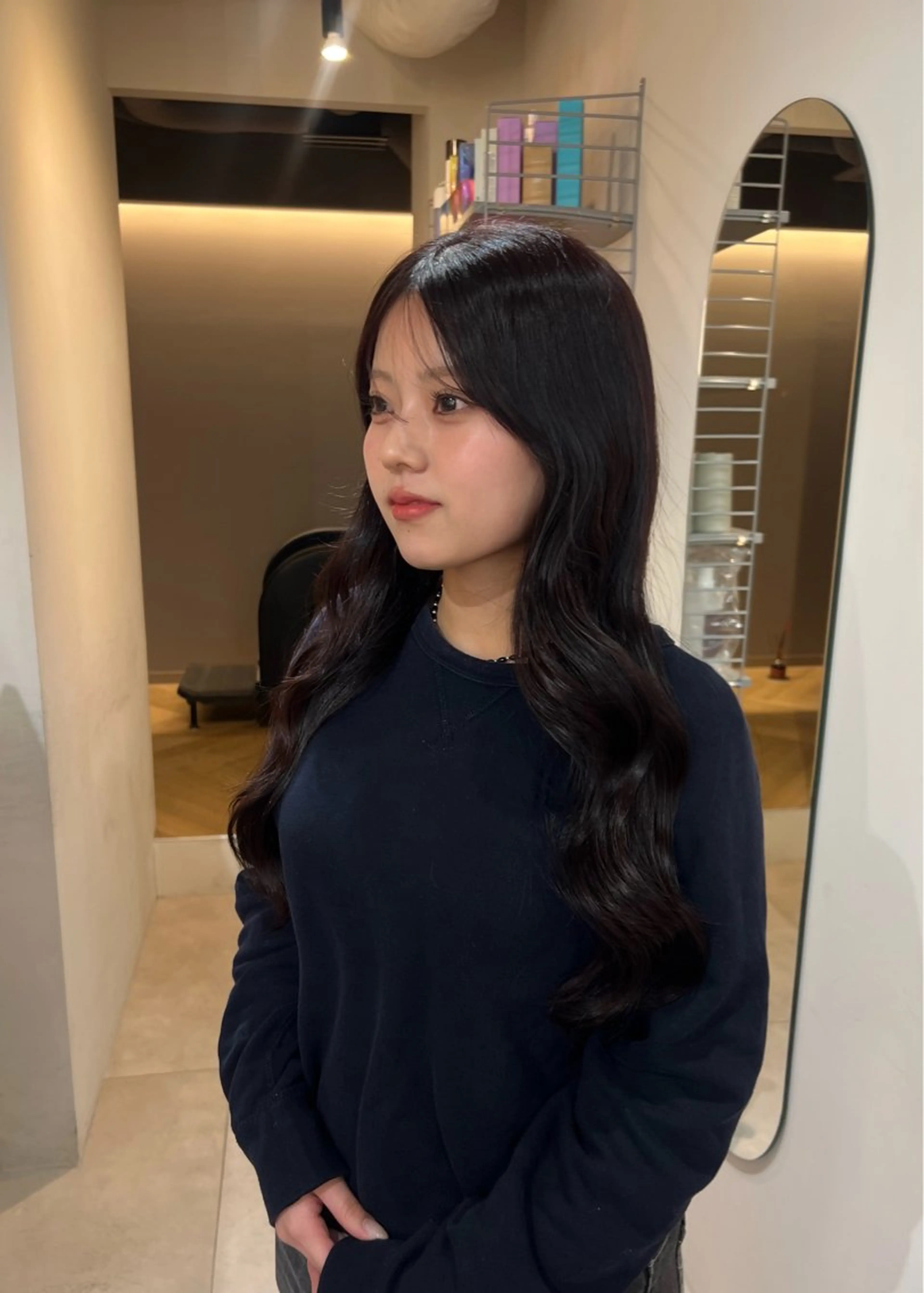 ロング 魚谷 綾渚のヘアスタイル