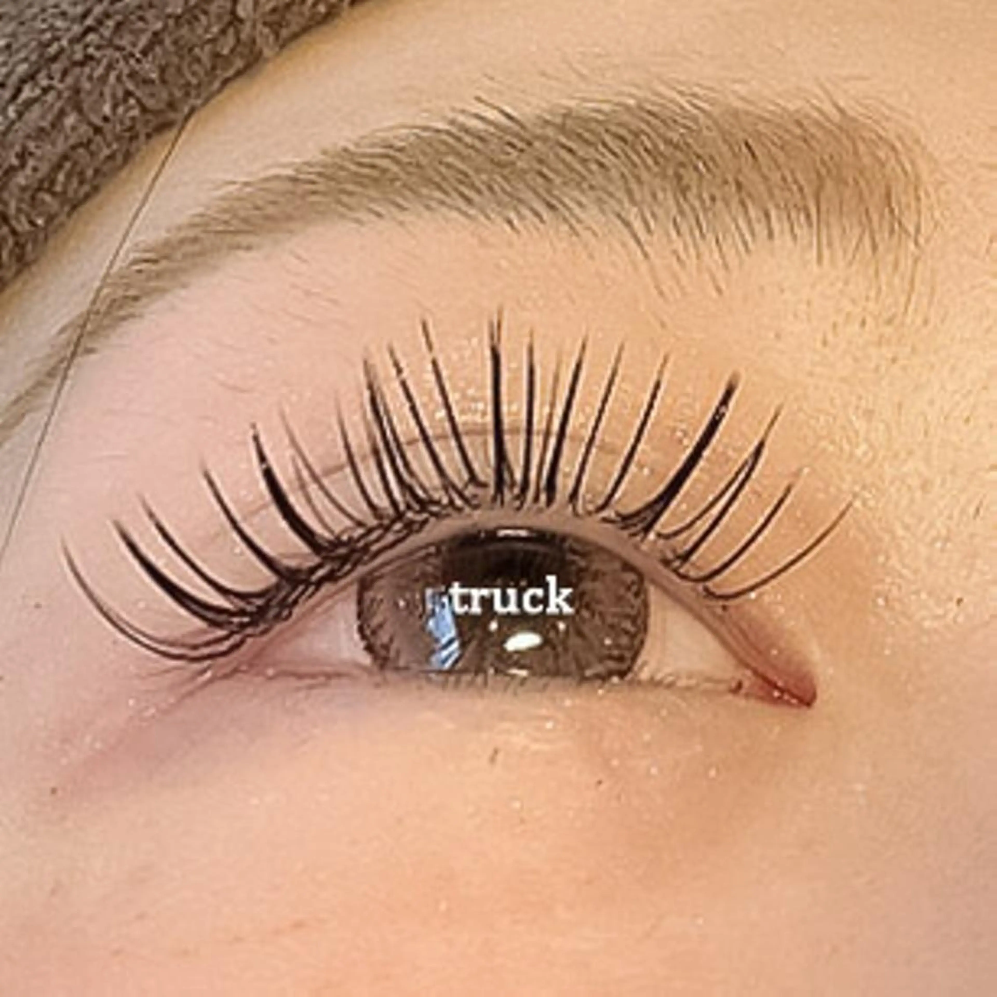 マツエク・マツパ TOPBROW マユリのマツエク・マツパデザイン