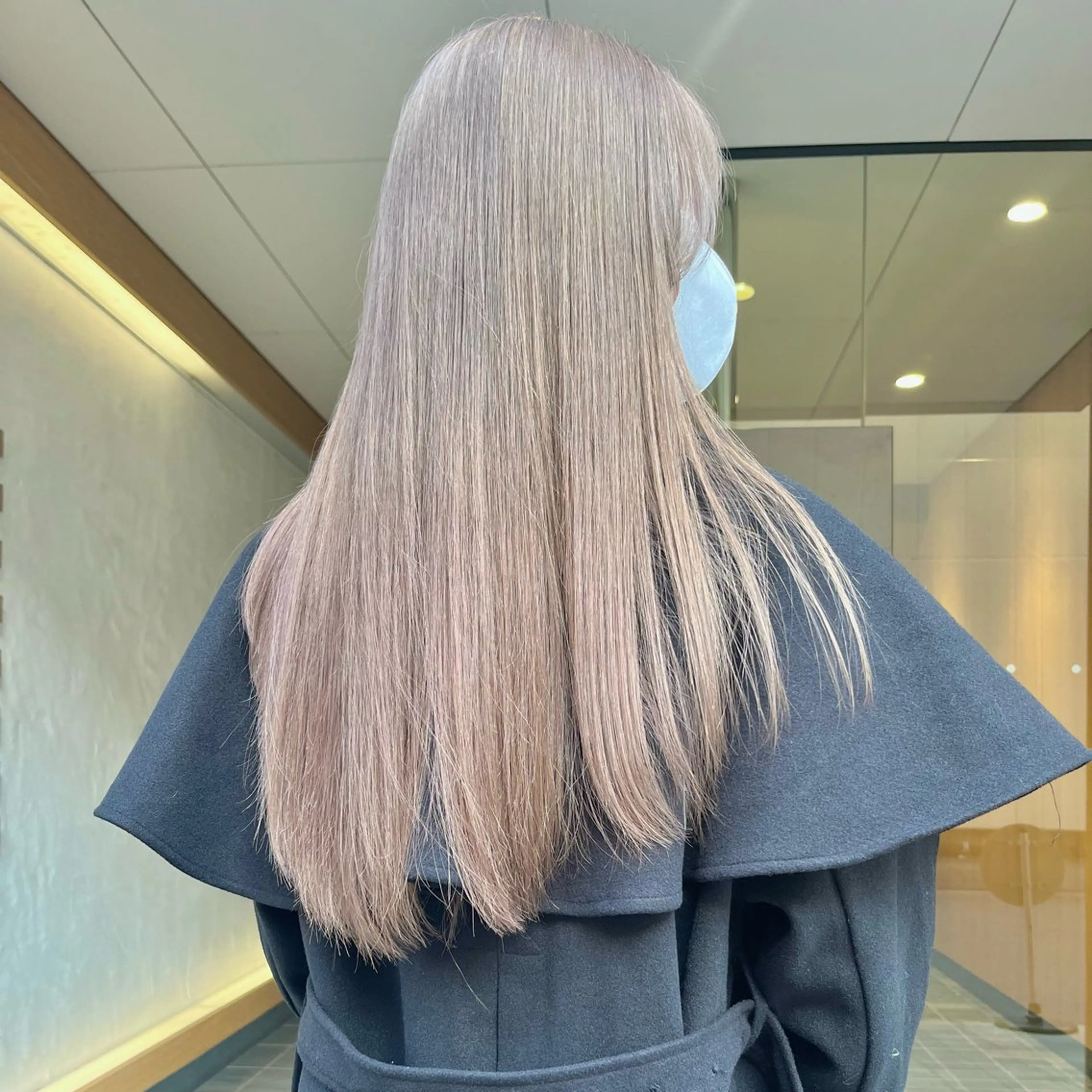ロング カラー ERNEST OSAKA所属・堺 鳳 ママ美容師 yukariのヘアスタイル