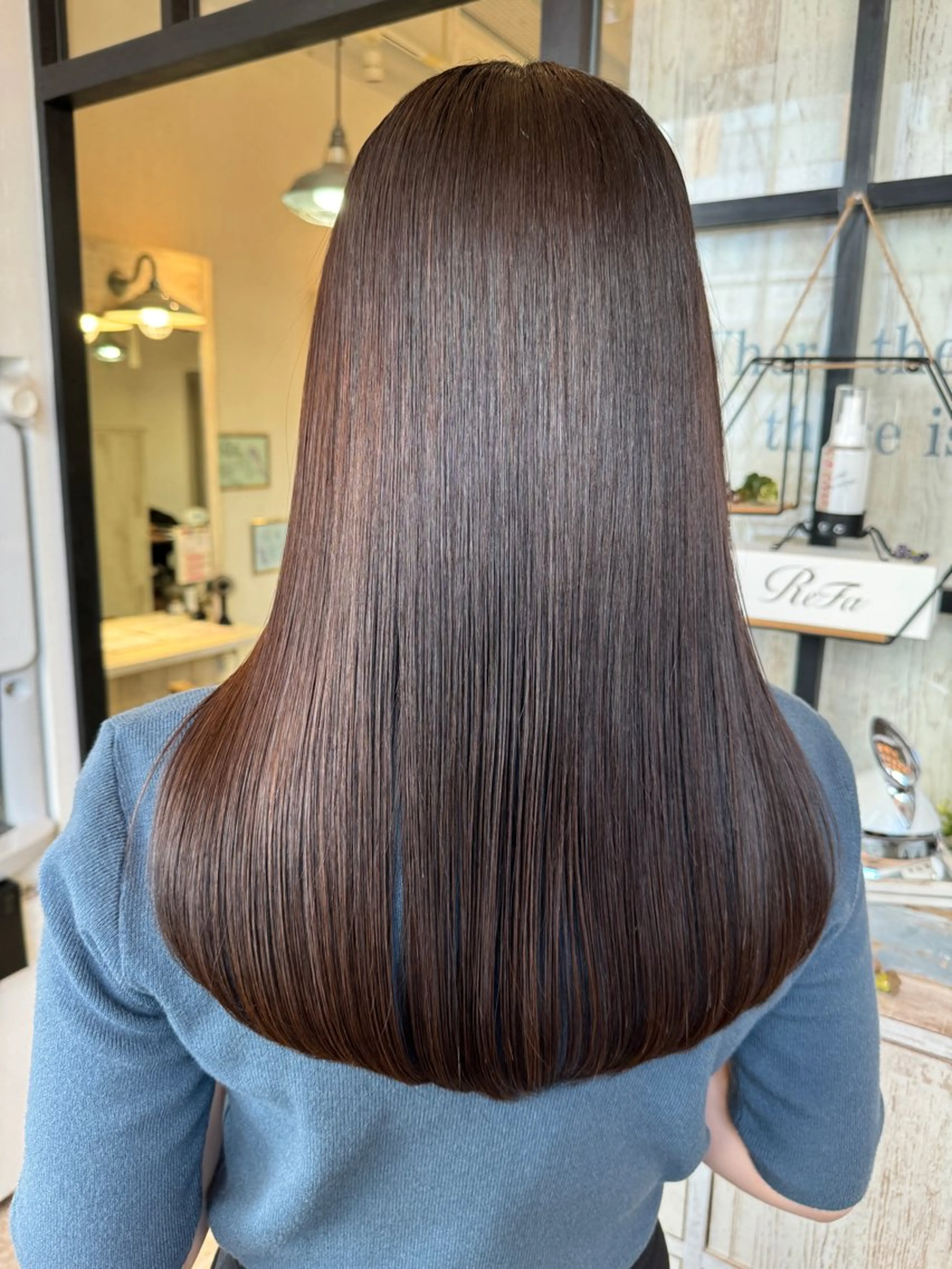 ロング ☘️髪質改善縮毛 ☘️大人ショートのヘアスタイル