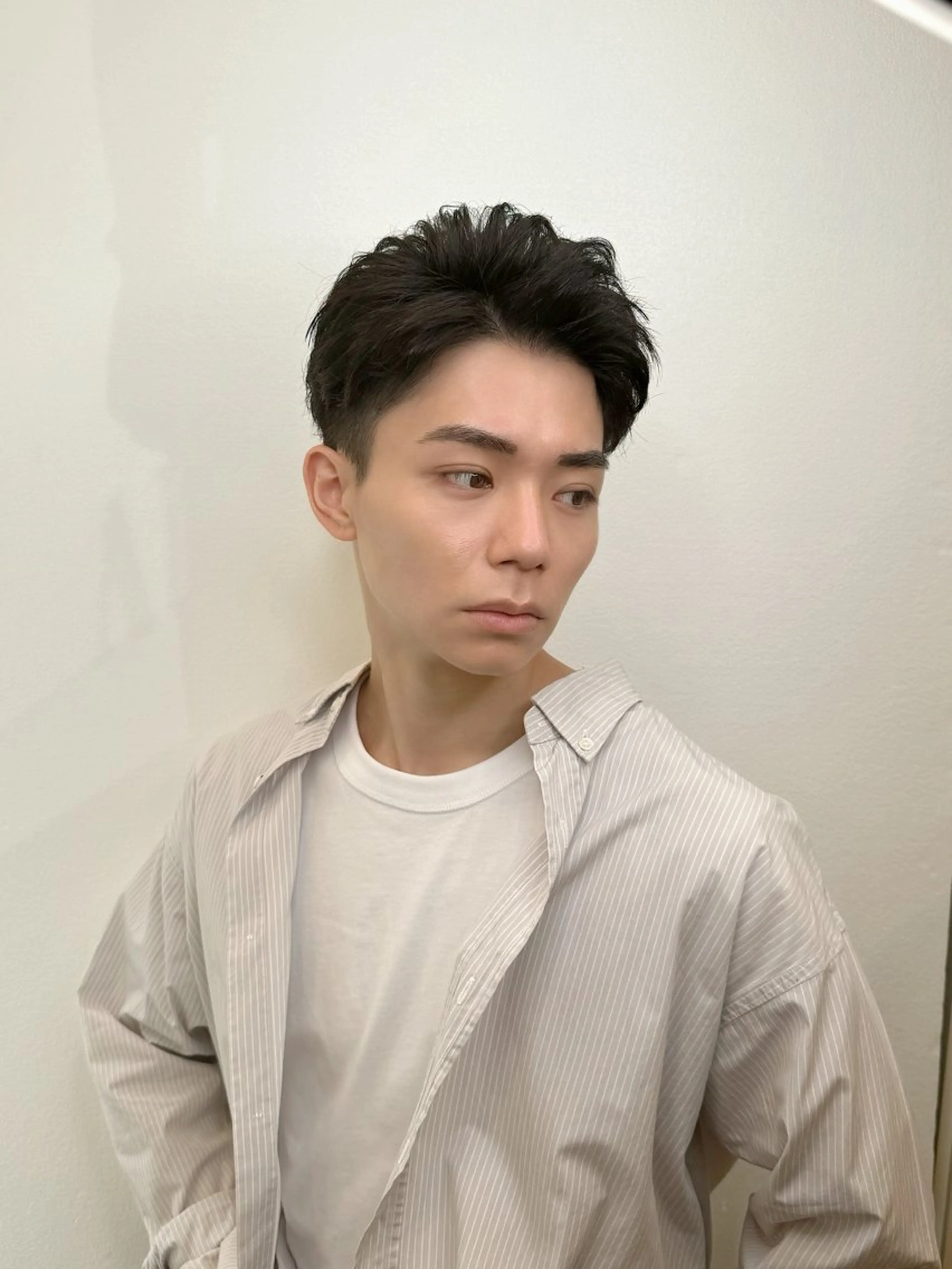 メンズ アップバング ビジネス カット 白髪ぼかし大人メンズ 根本零のヘアスタイル