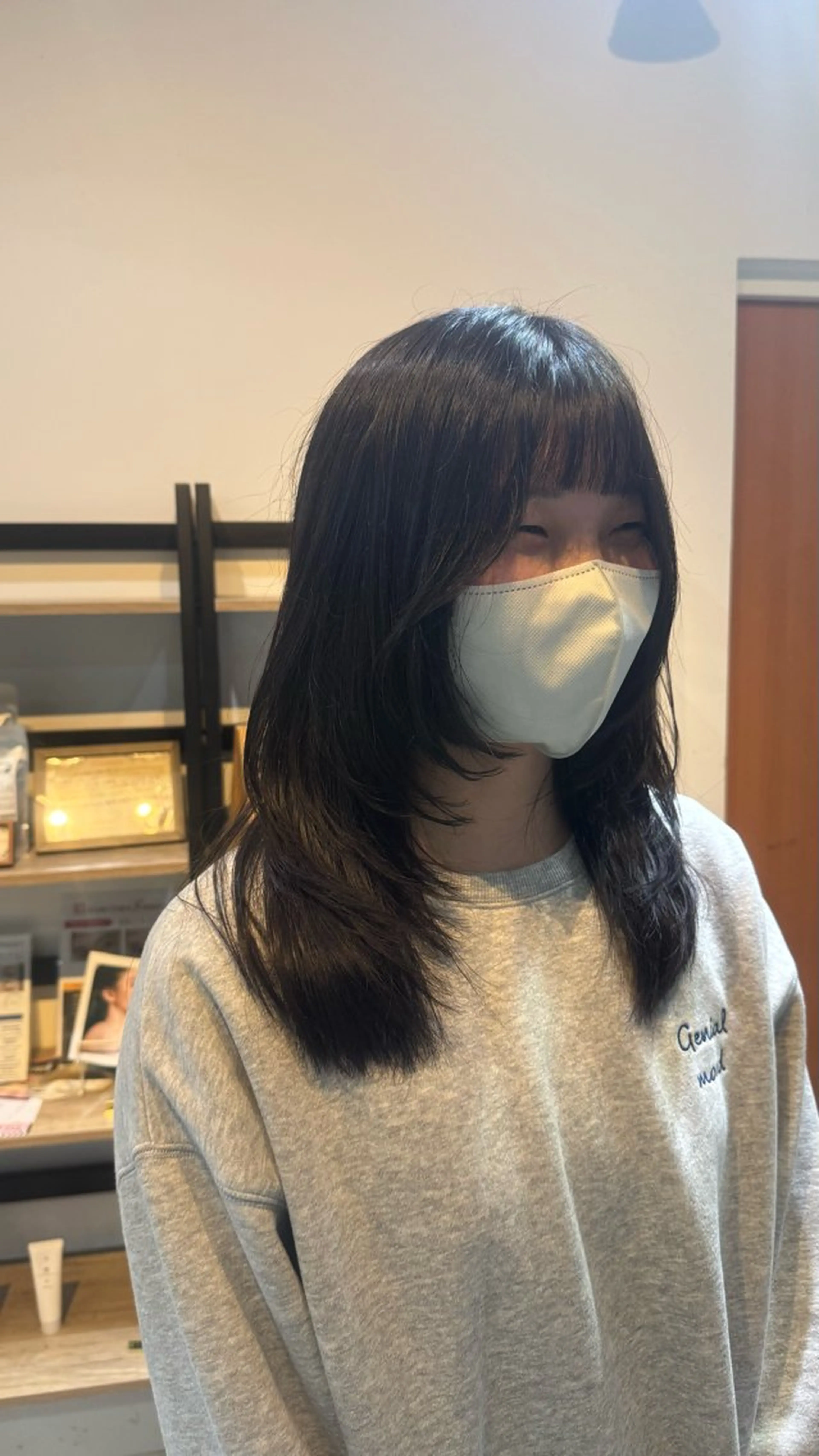 セミロング 韓国風ヘア レイヤーカット 藤田 紋芽 Jr.stylistのヘアスタイル