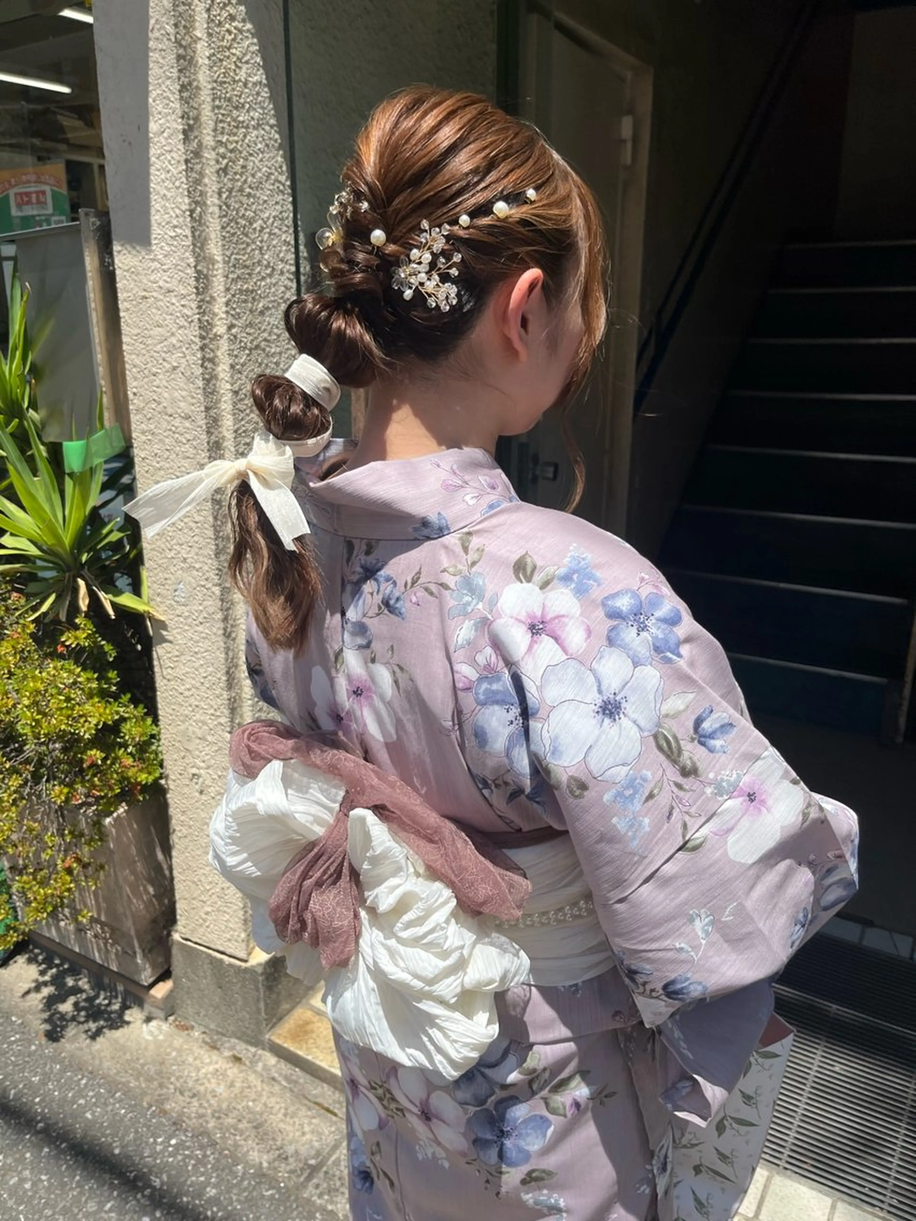 艶髪/ハイトーン/ ヘアセット/モエノのヘアスタイル