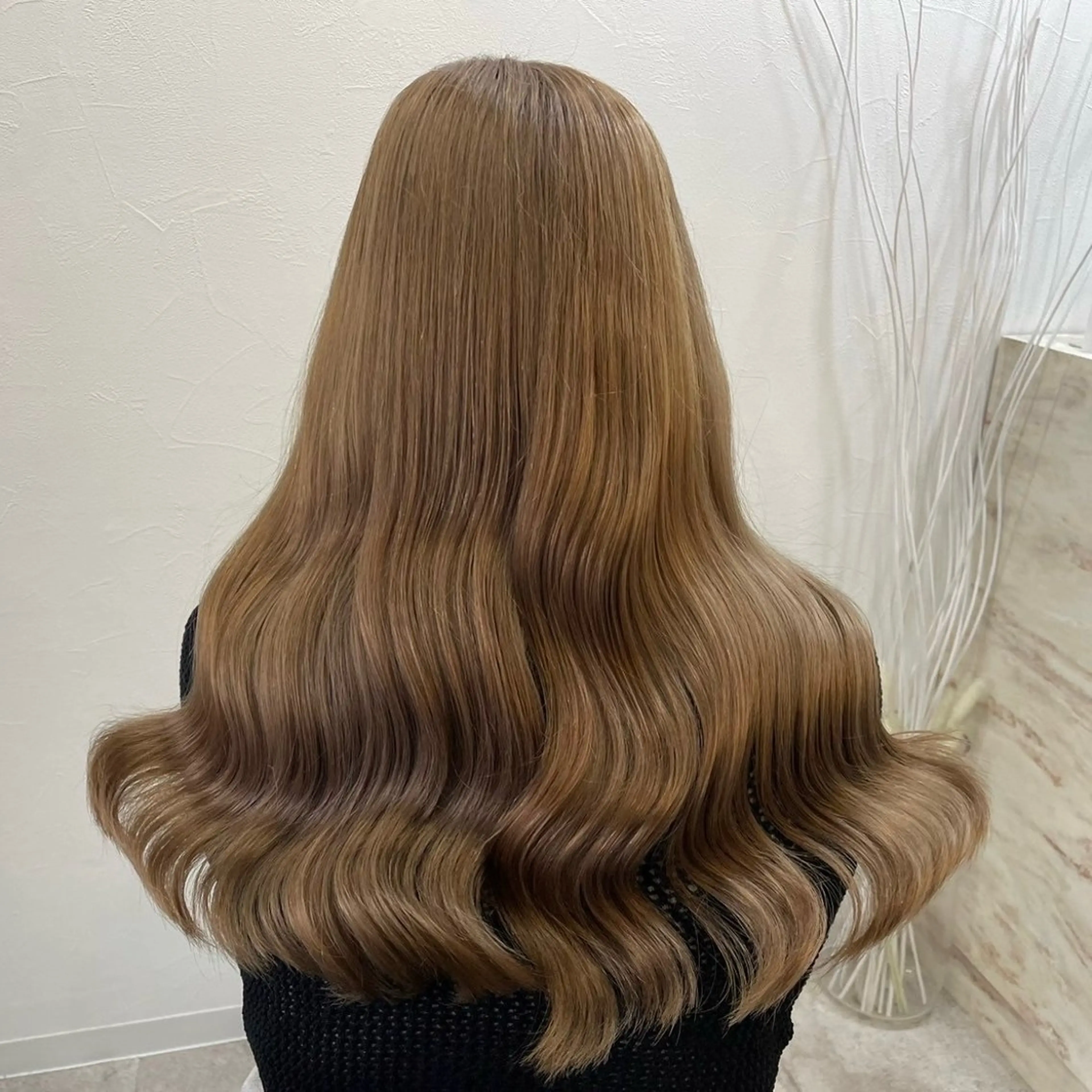 ロング カラー ベージュカラー ブリーチ ヘアカラー 🦋Yui🦋透明感 /ベージュ/髪質改善のヘアスタイル