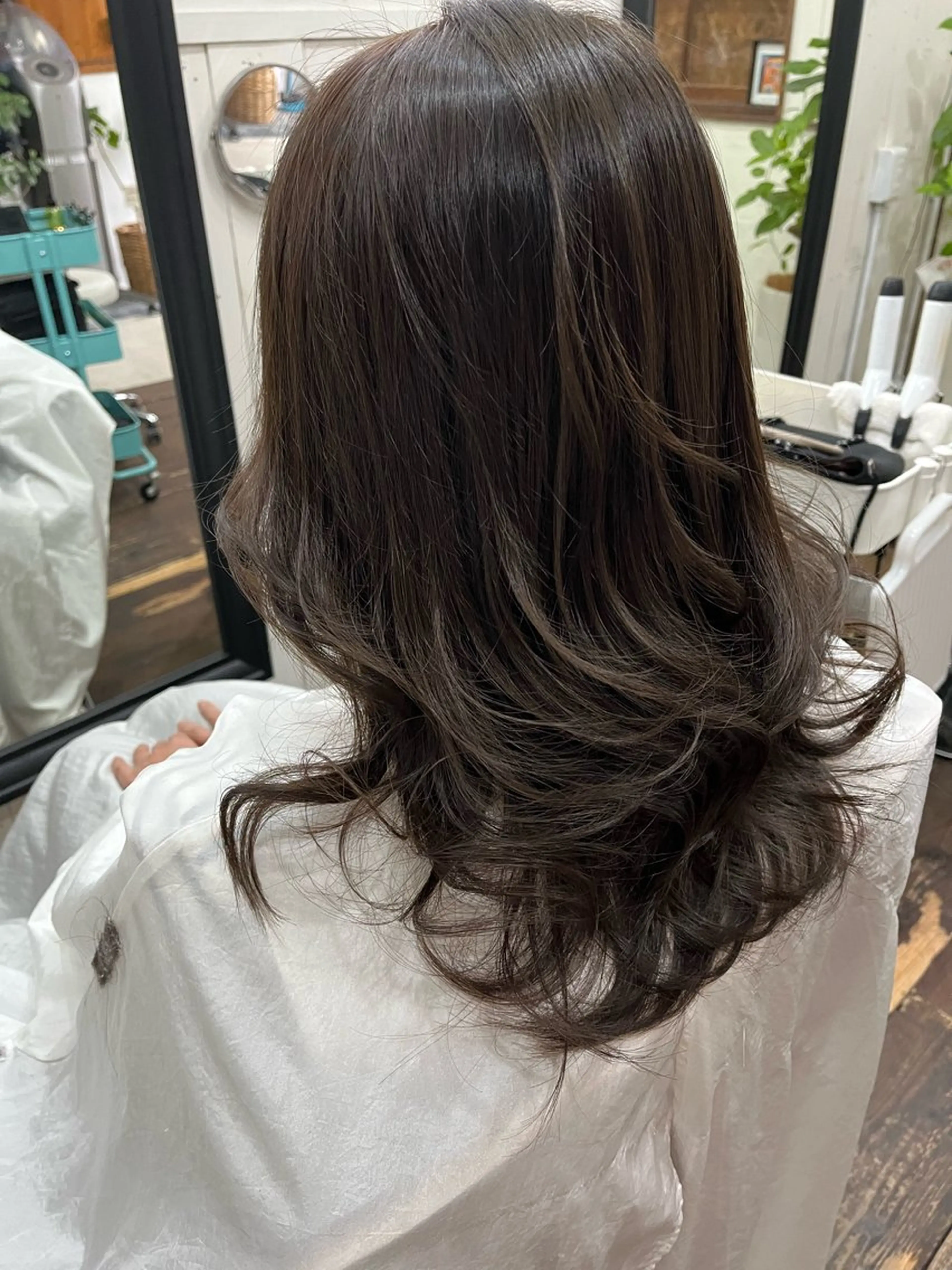 ロング 紙屋 隼人のヘアスタイル