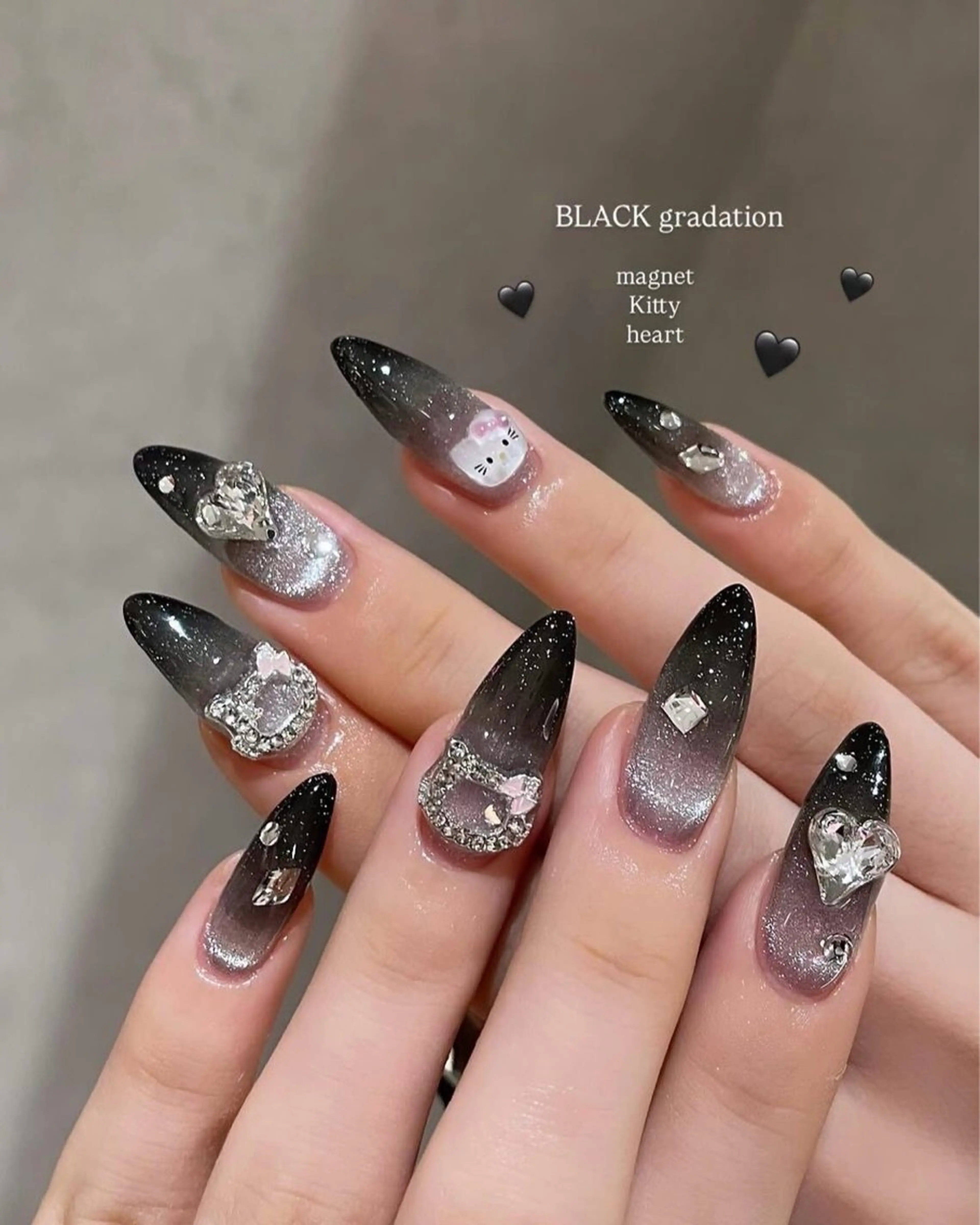 ネイル グラデーション ラメ(グリッター) マグネットネイル ミラーネイル ニュアンスネイル ハンドネイル Lumi de nailsのネイルデザイン