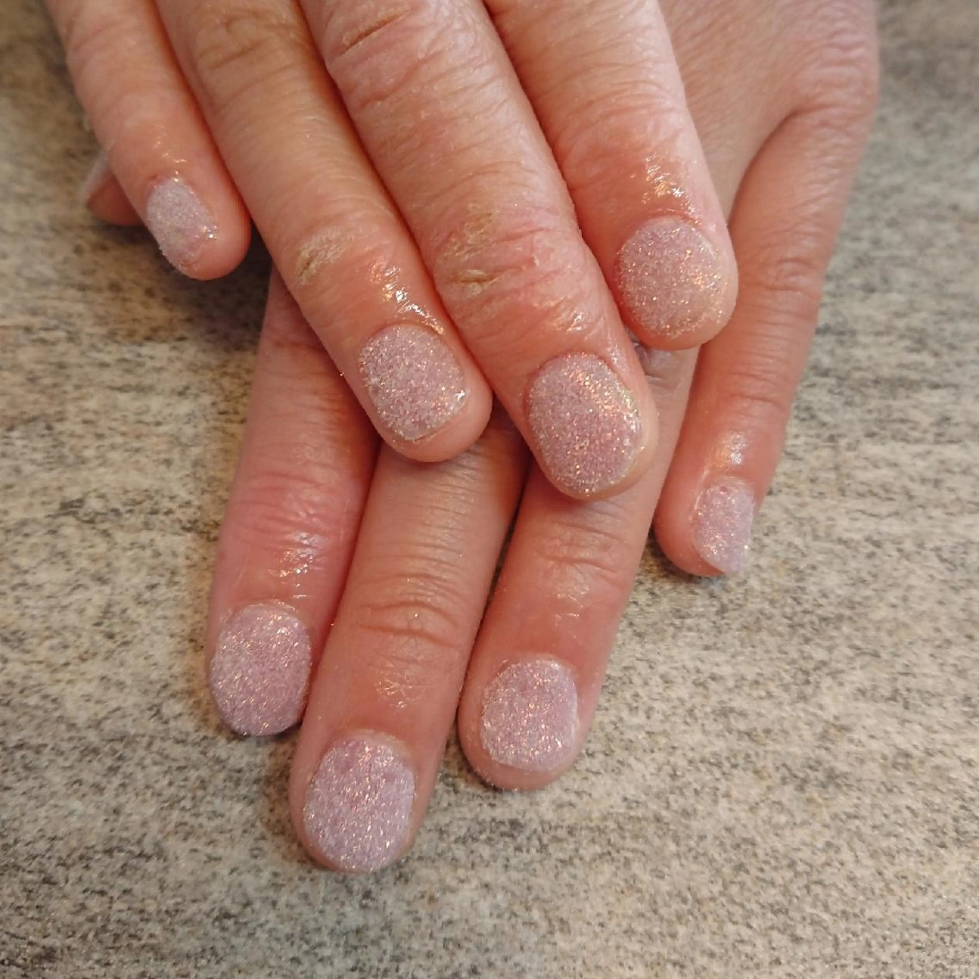 ネイル ジェヌインネイル 河内のネイルデザイン