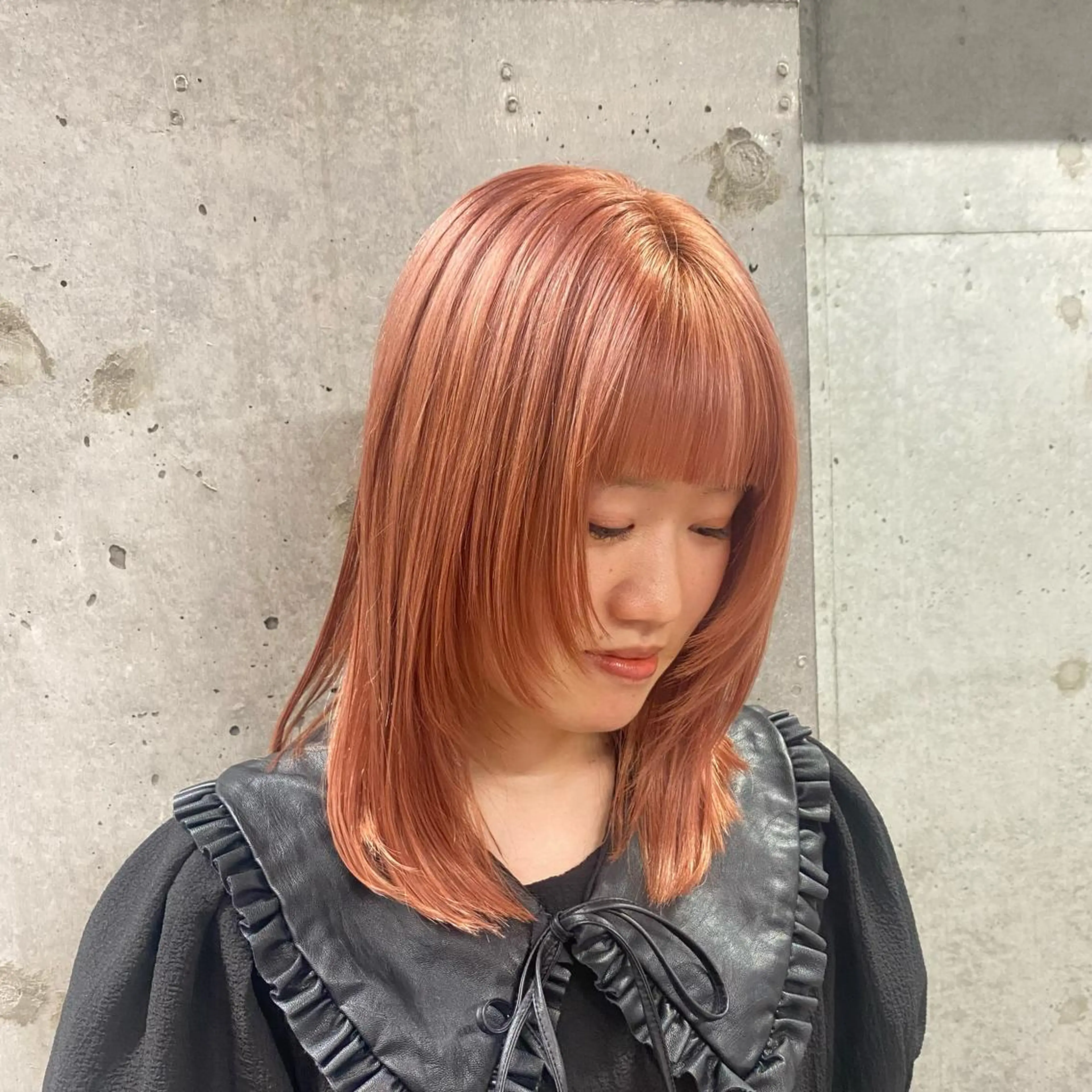 ミディアム カラー ヘアカラー 🩶レイヤーカット 🩶柔らかカラー結愛のヘアスタイル