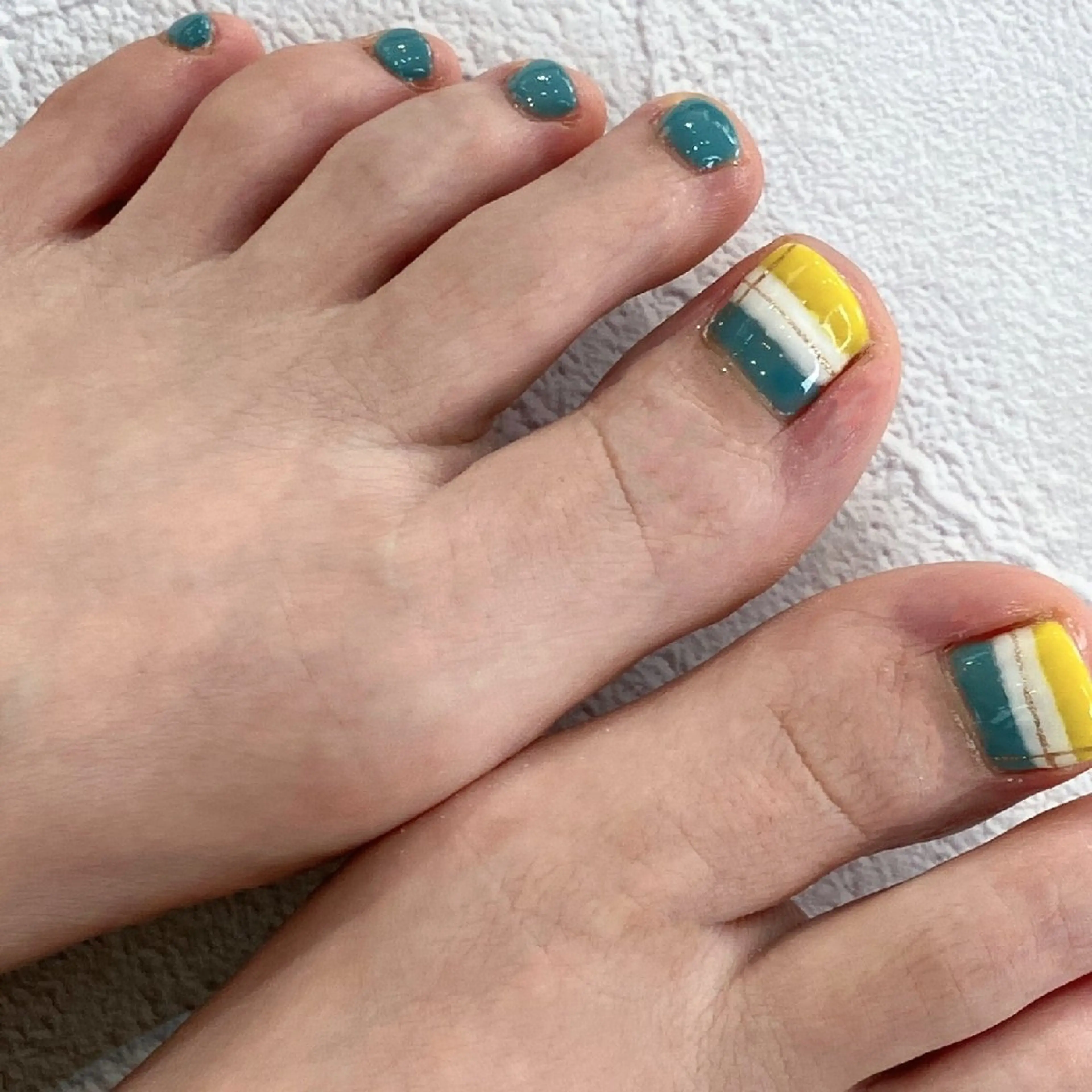 ネイル フットネイル ワンカラーネイル フットネイル felicita fumi♡のネイルデザイン