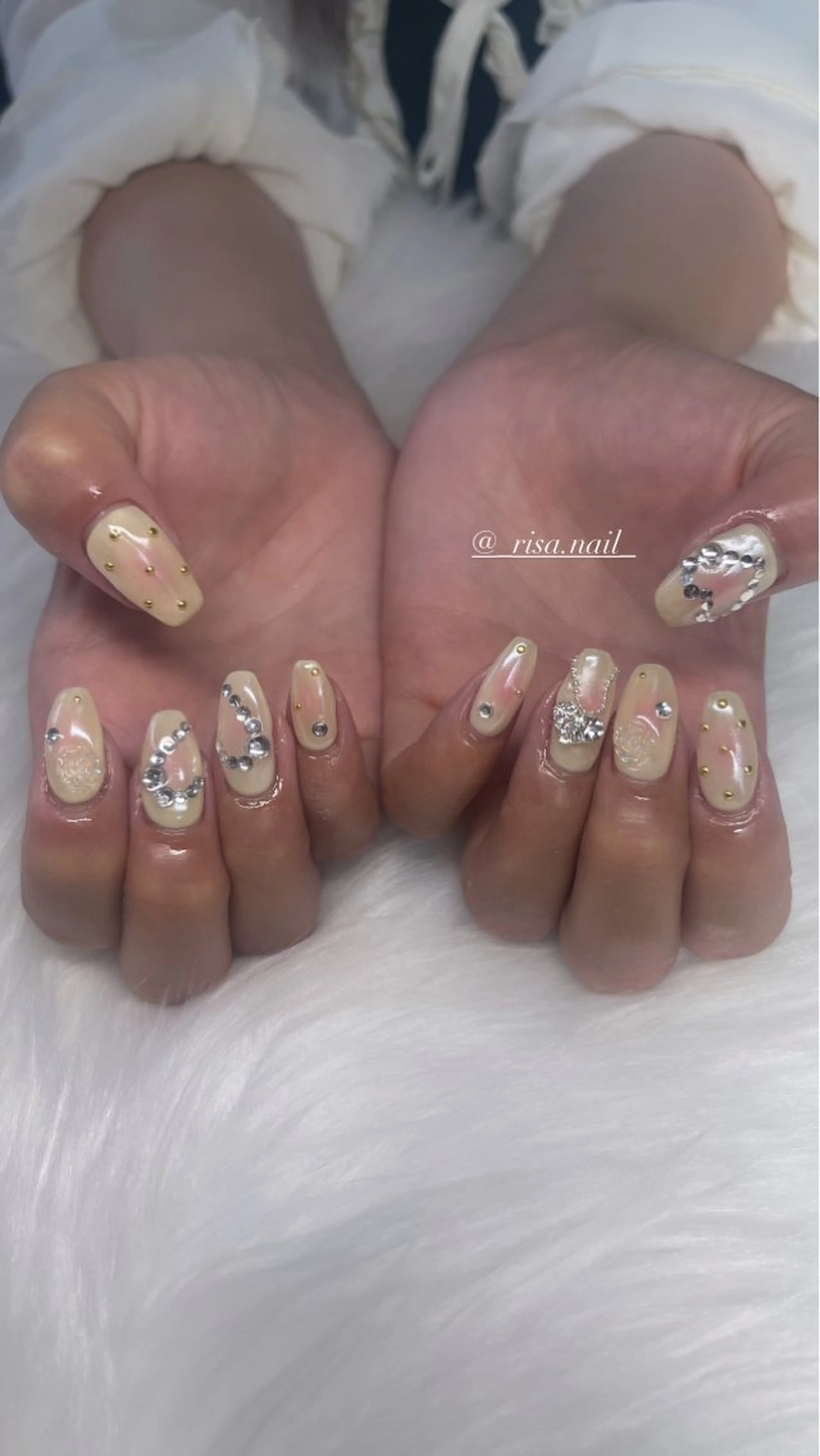 ネイル ハンドネイル 🅁nail🪞✨ risa🎀のネイルデザイン
