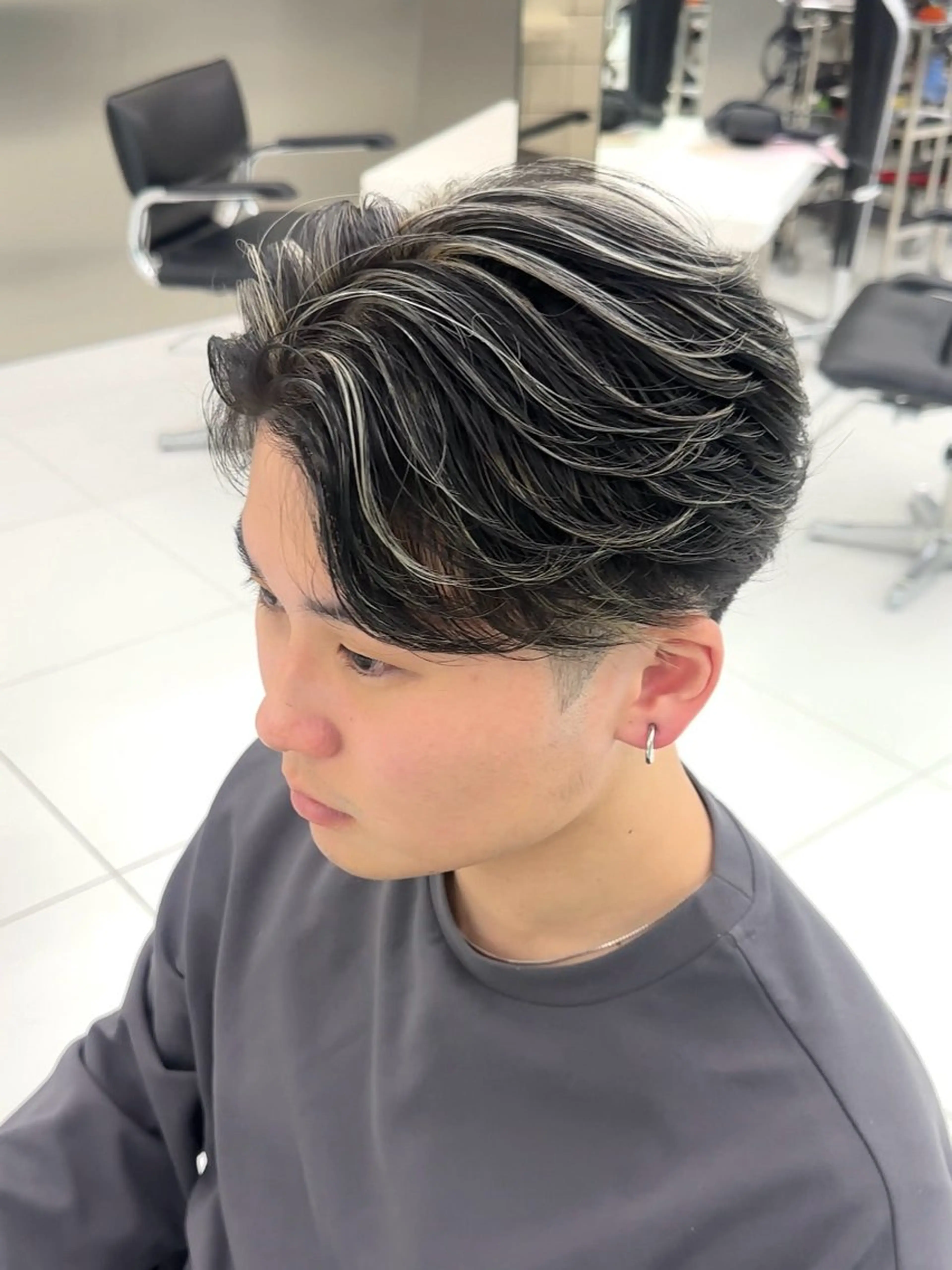 メンズ メンズメッシュ 白髪ぼかし/メッシュ ハイライト/ゆうとのヘアスタイル