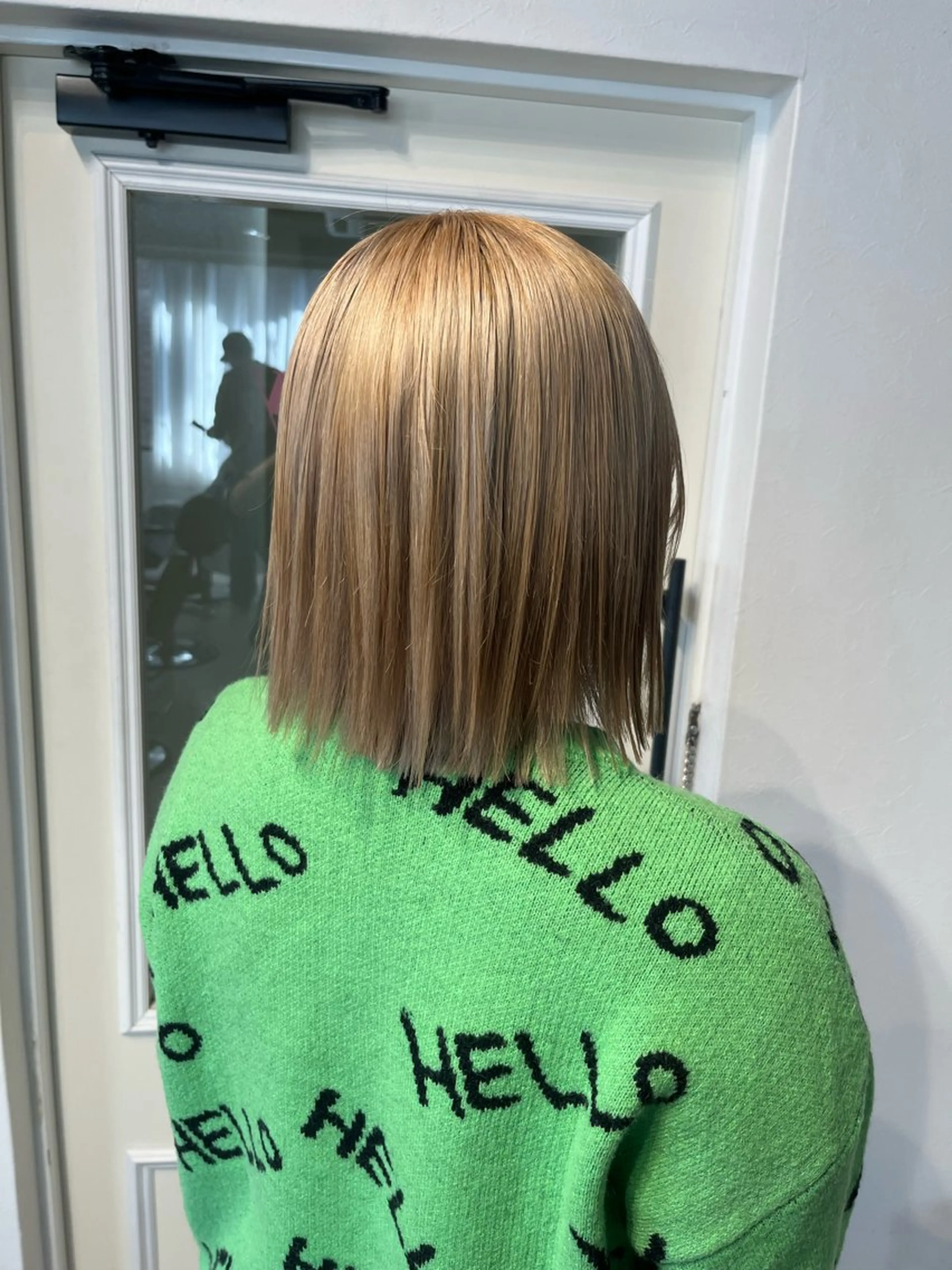 カラー ベージュカラー ブロンド ブロンドベージュ annuy aoiのヘアスタイル